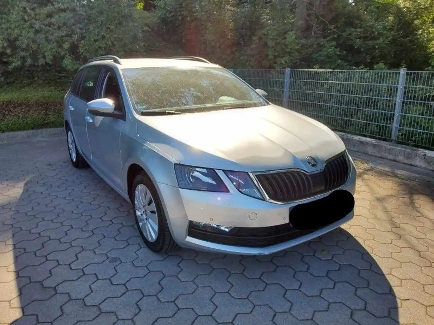 Skoda Octavia Ambition DSG|AHK|ACC|Navi|SmartLink|PDC Silber - 2