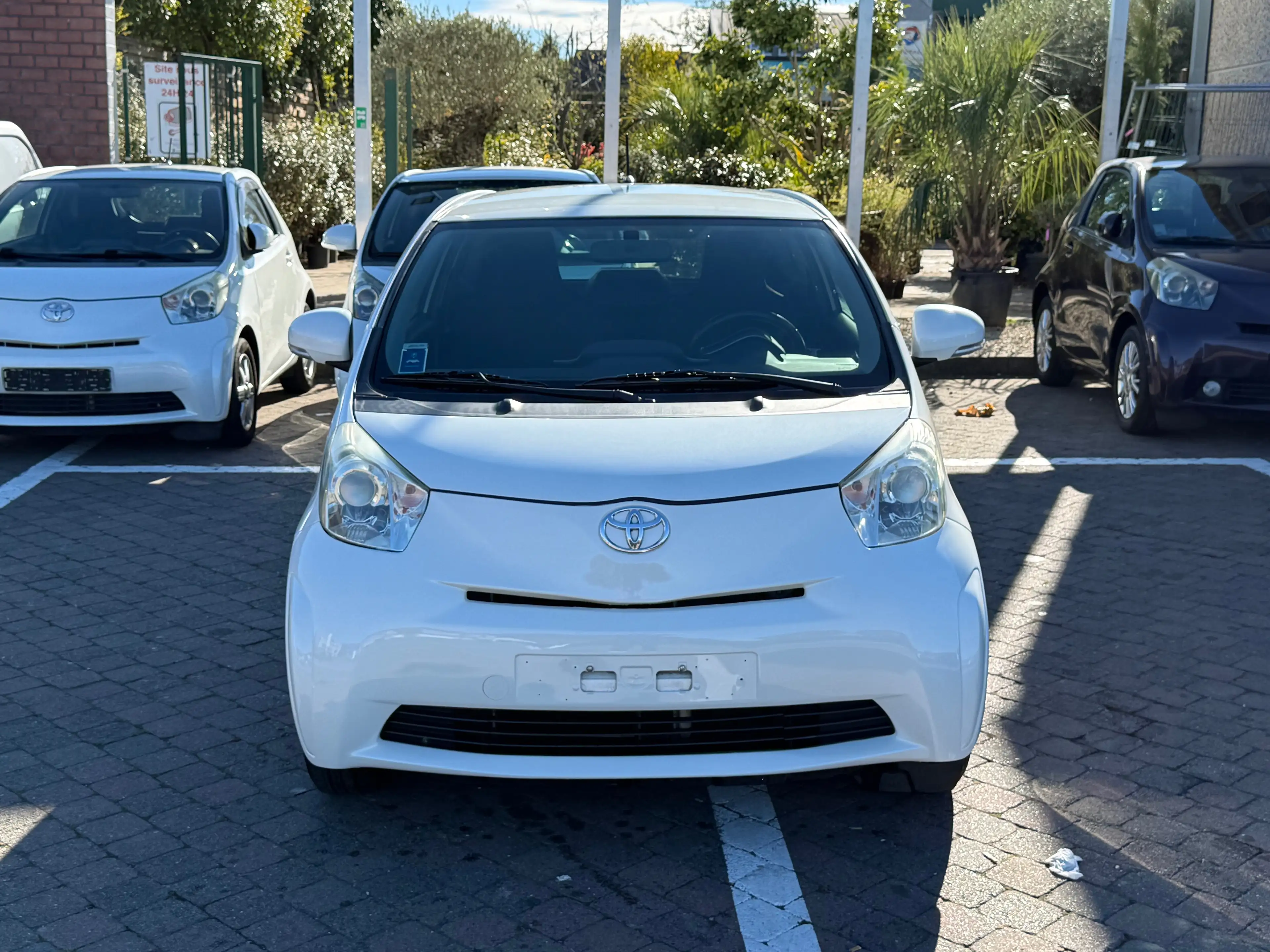 Toyota iQ iQ 1.0i VVT-i / AIRCO / GARANTIE / AUTOMATIQUE — photo 2