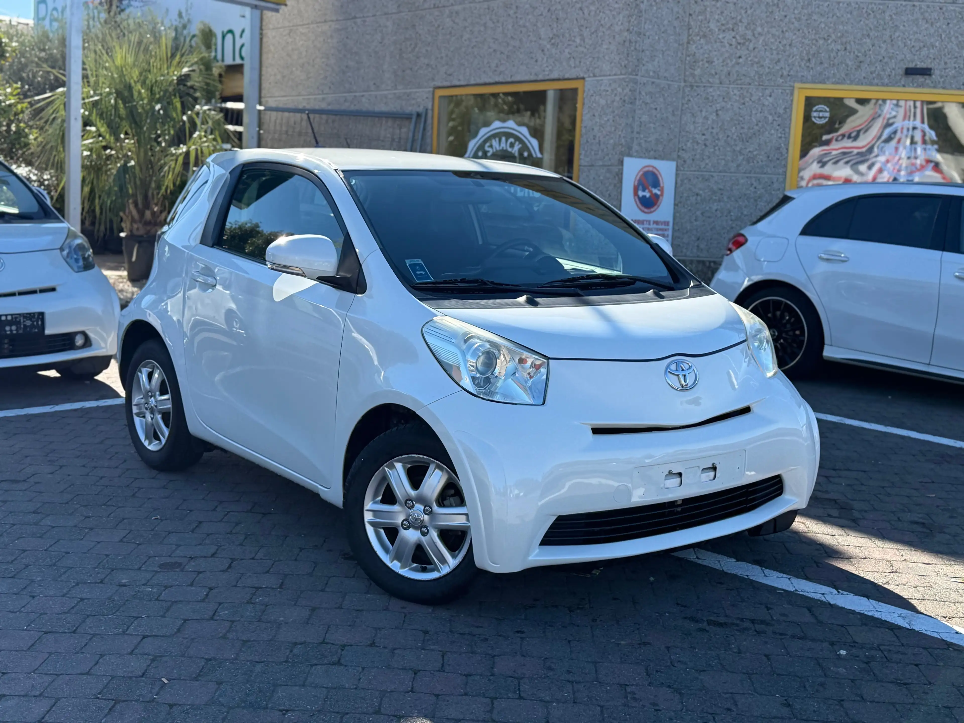Toyota iQ iQ 1.0i VVT-i / AIRCO / GARANTIE / AUTOMATIQUE