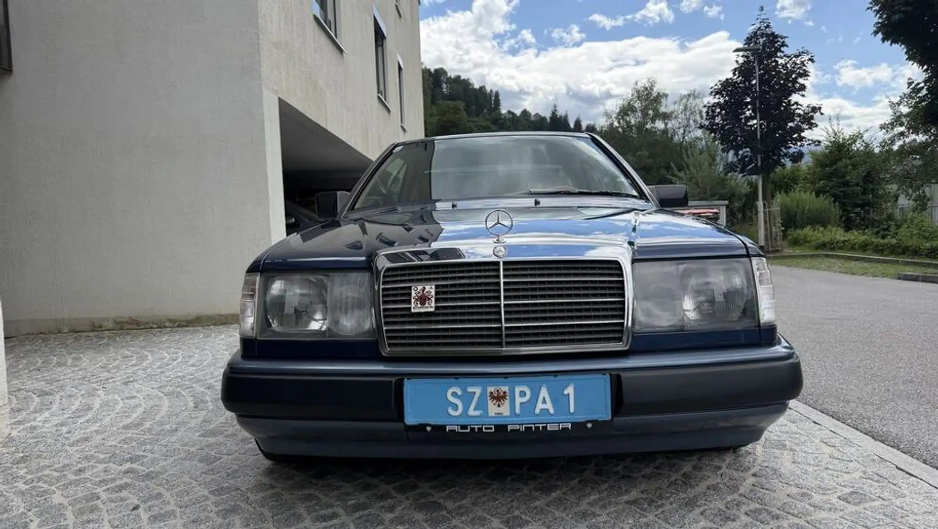 Mercedes-Benz Sonstige CE 230 (124.043) Blau - 1