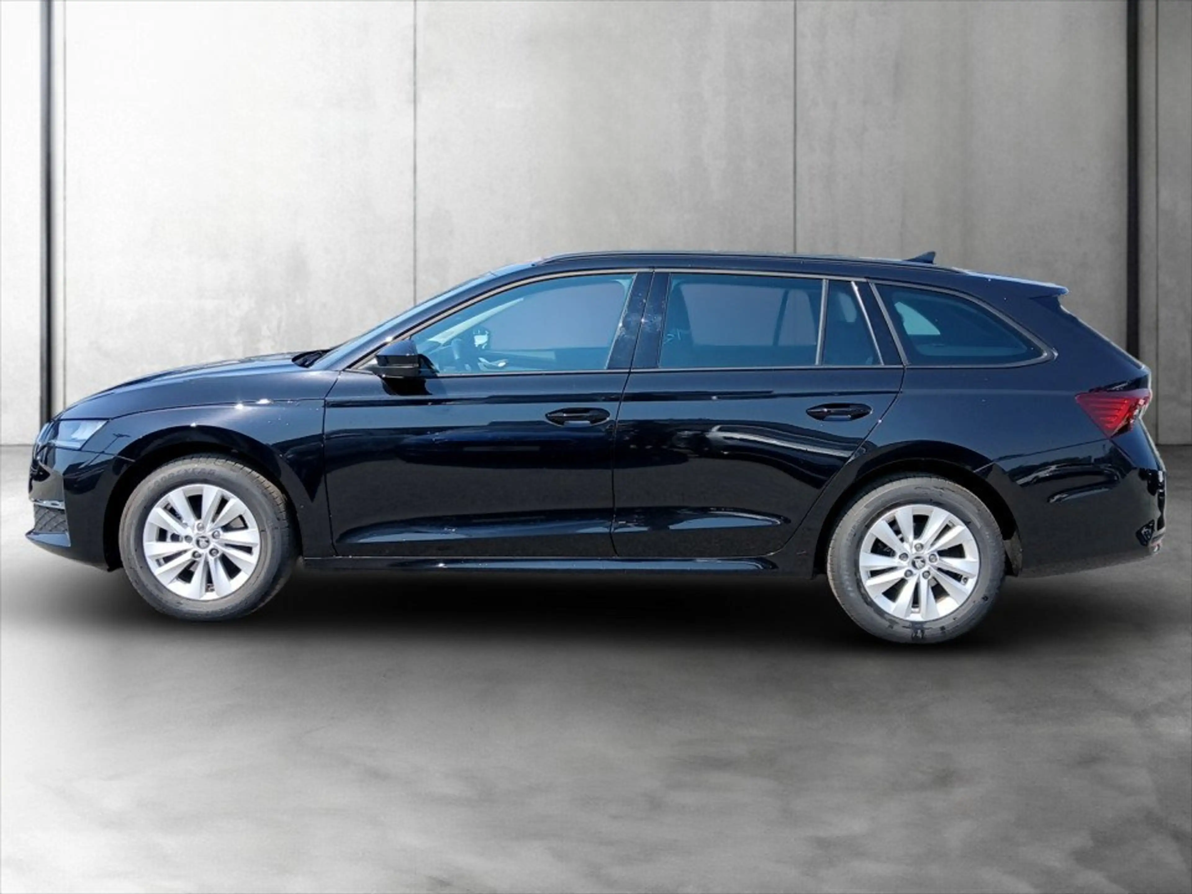Skoda Octavia Combi 1.5 TSI DSG Selection AHK+LED+NAVI — photo 5