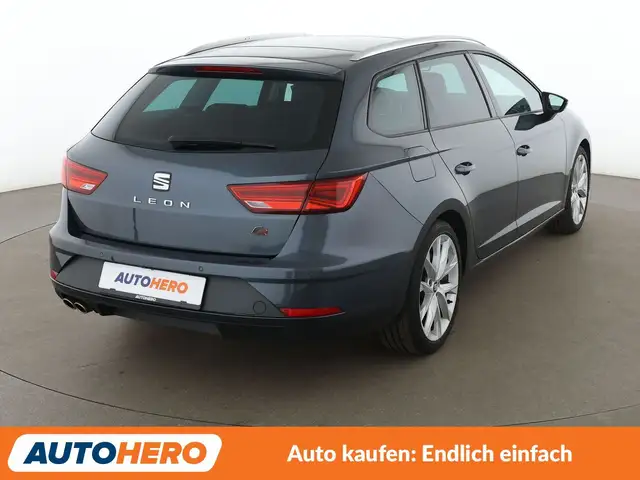 Seat Leon view 6