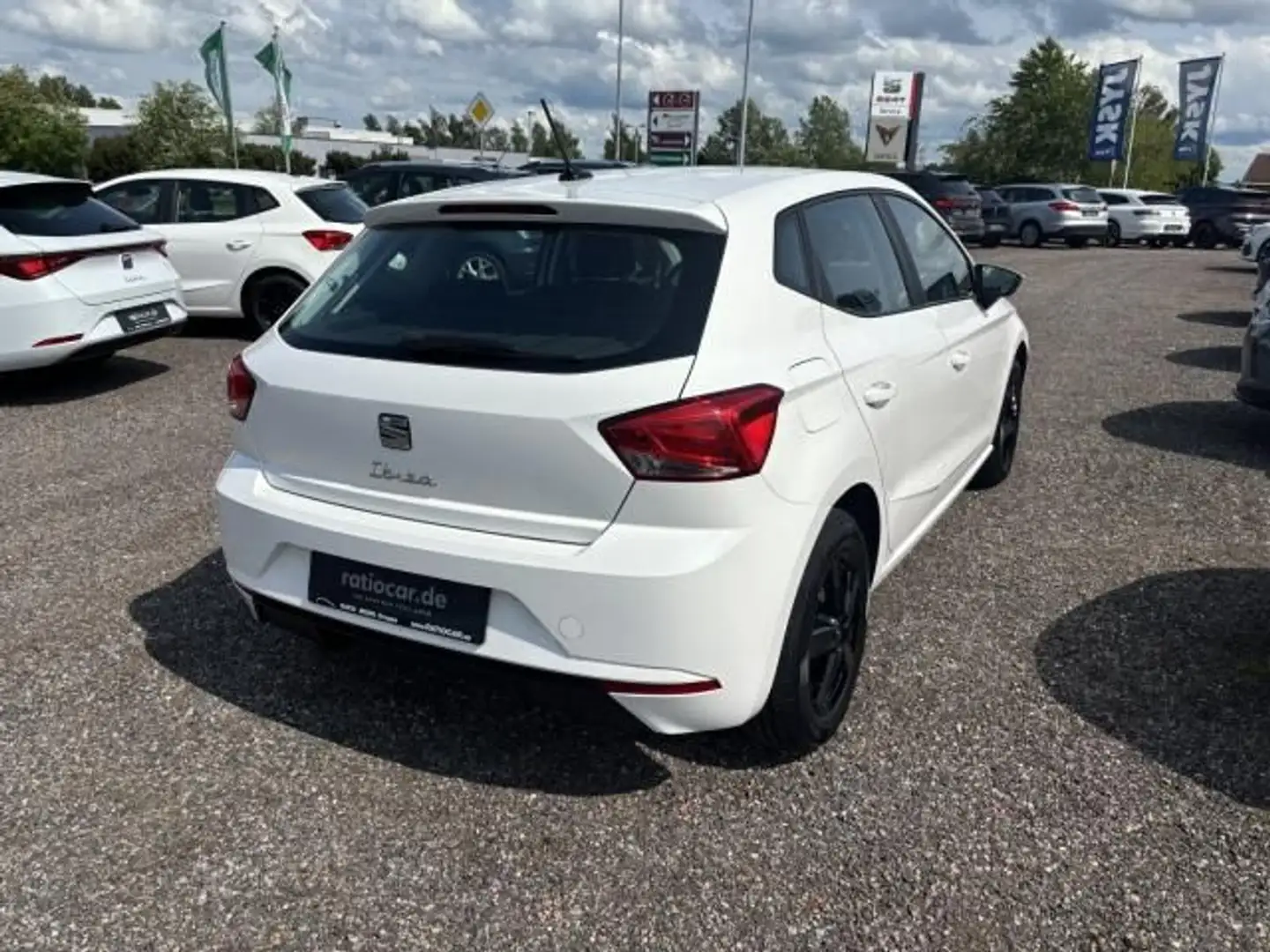 SEAT Ibiza IBIZA REFERENCE 1.0 MPI DAB+ FRONT-ASSIST USB Wit - 2