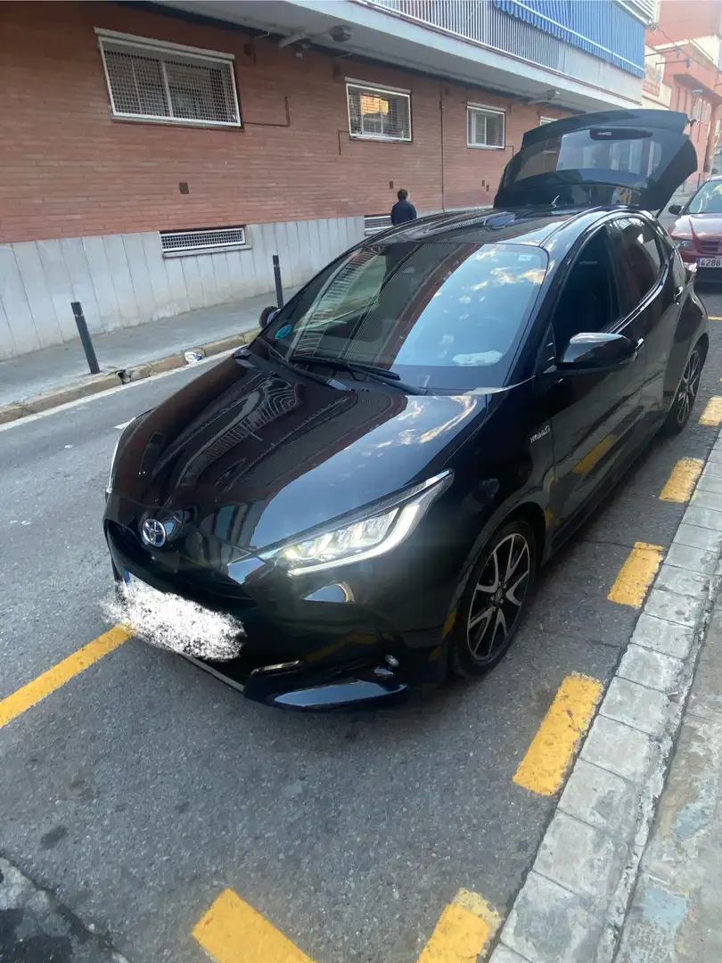 Toyota Yaris 120H 1.5 Style Plus - 1
