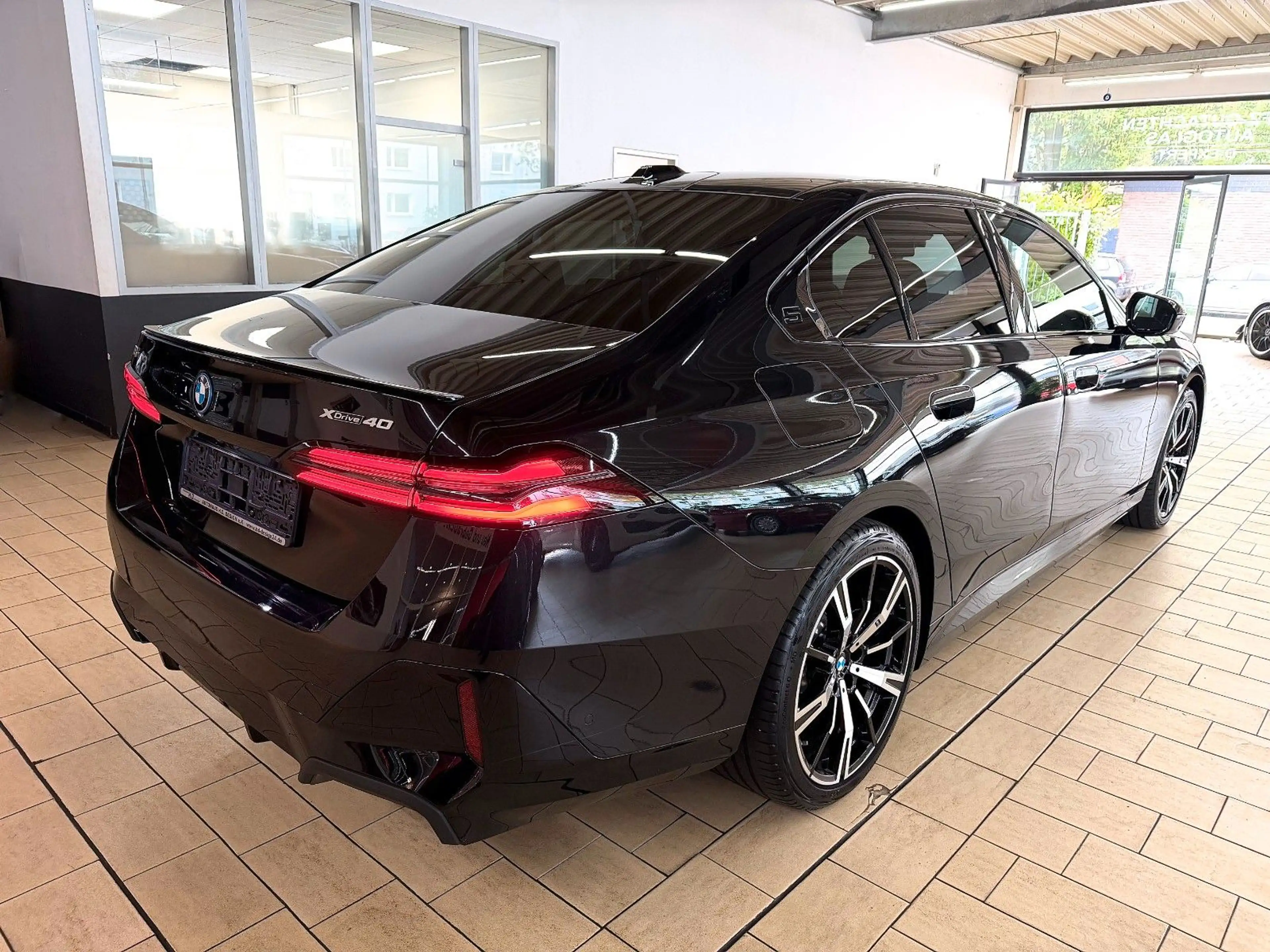 BMW i5 40 xDrive M SPORT *VOLLAUSST+20'M+NP. 99.750€ — photo 7