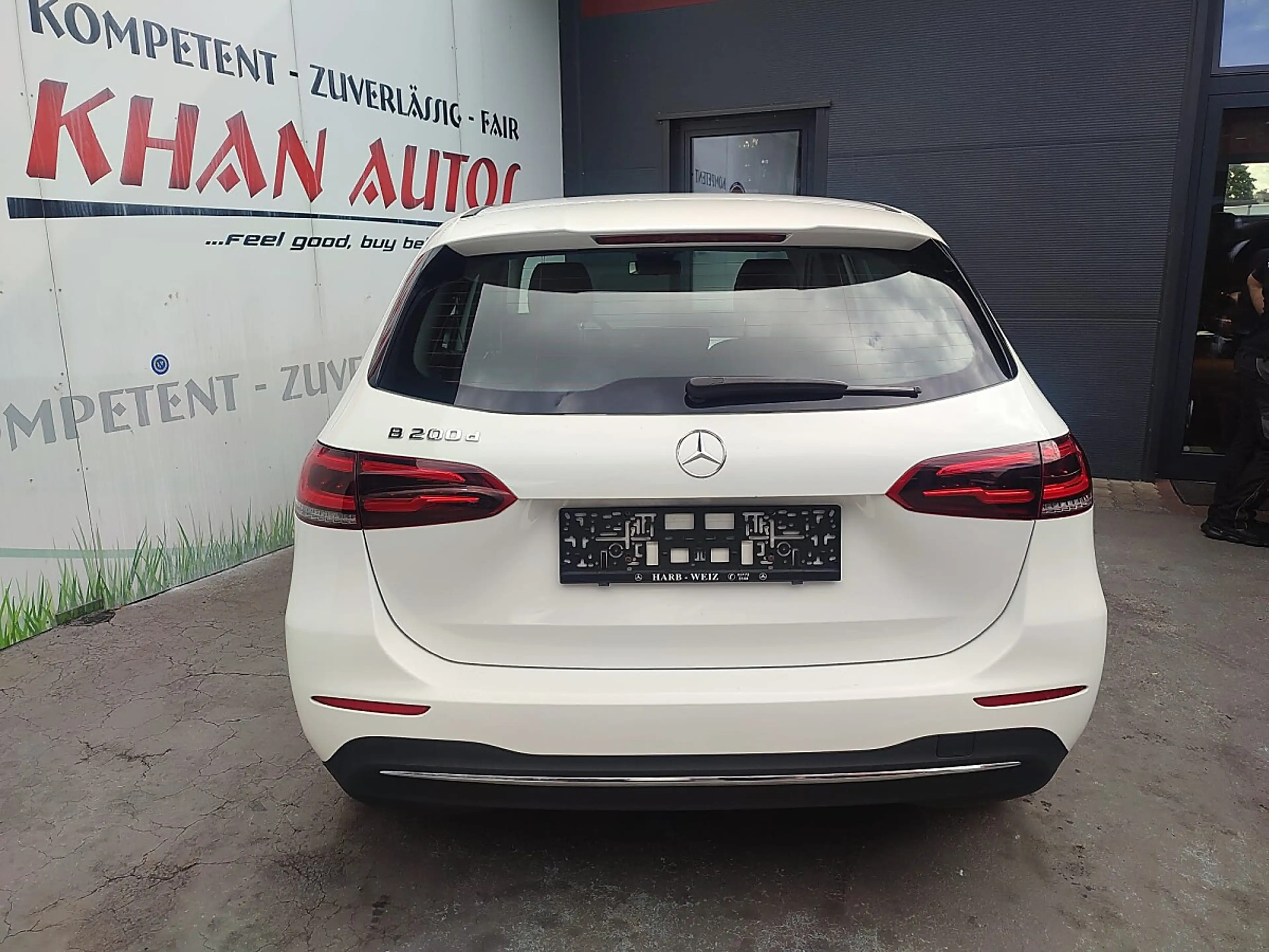 Mercedes-Benz B 200 d Aut. — photo 4