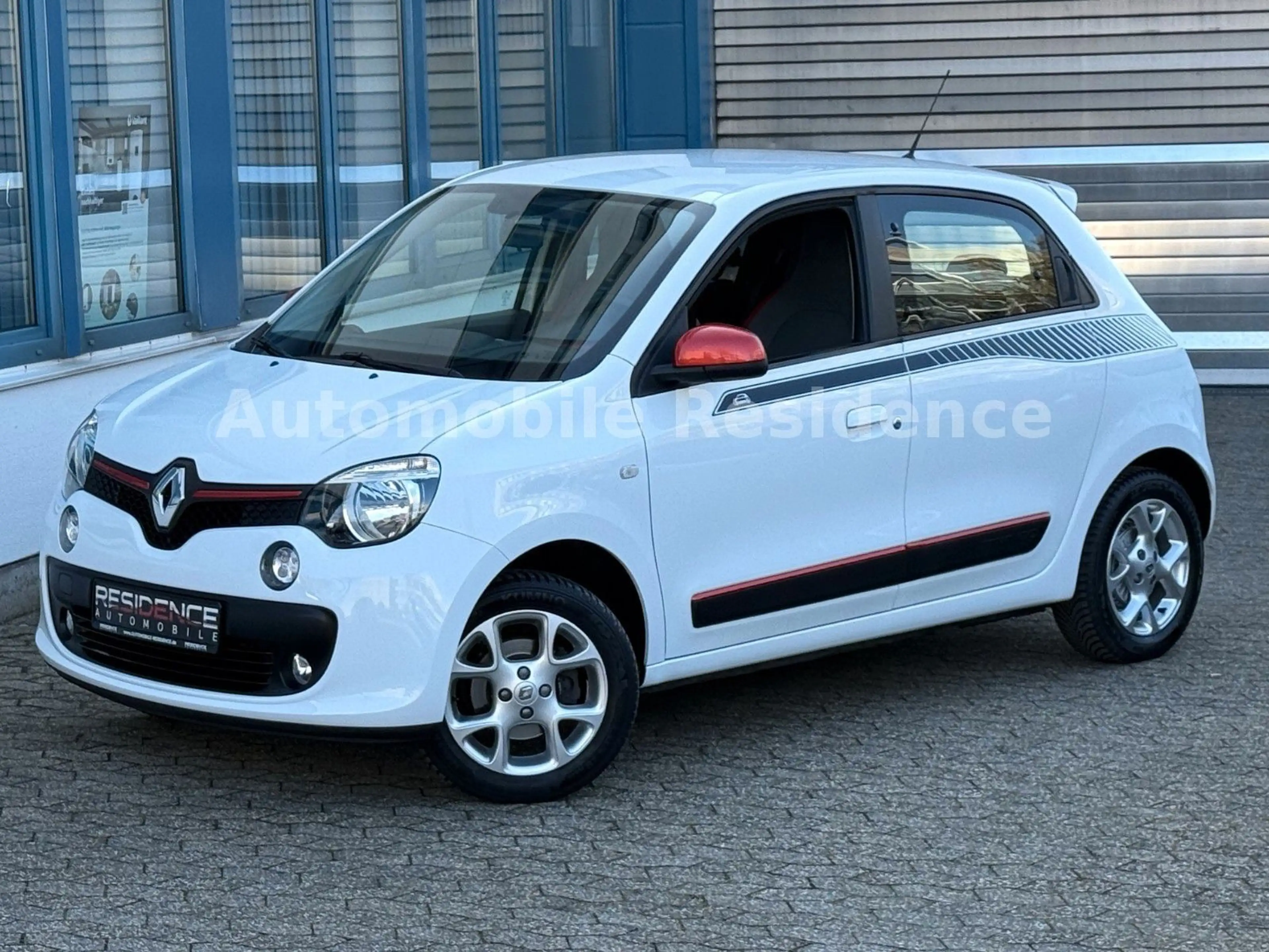 Renault Twingo Intens AUT. 0.9*MFL*TEMP*ALU*KLIMA* — photo 2