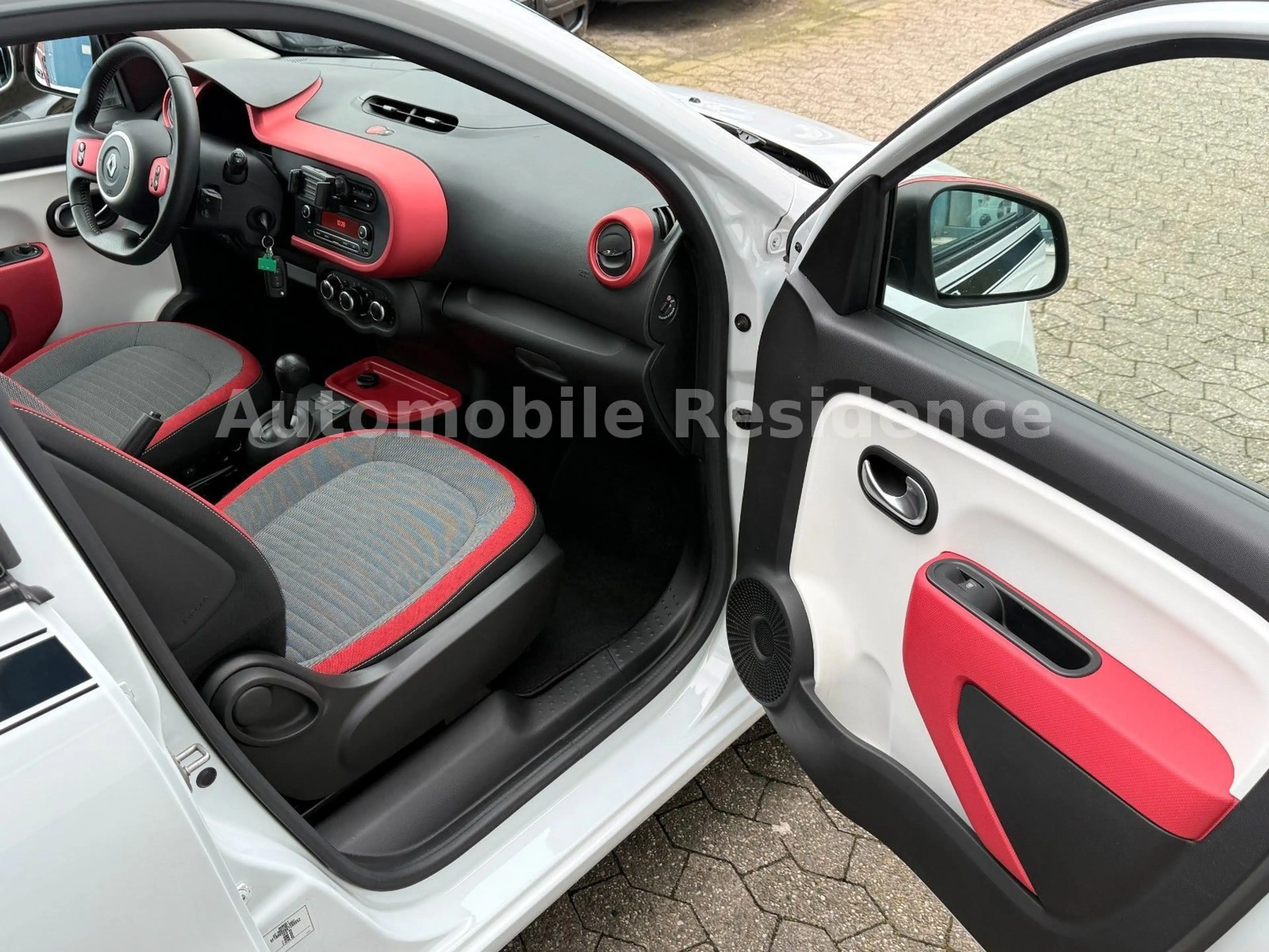 Renault Twingo Intens AUT. 0.9*MFL*TEMP*ALU*KLIMA* — photo 7