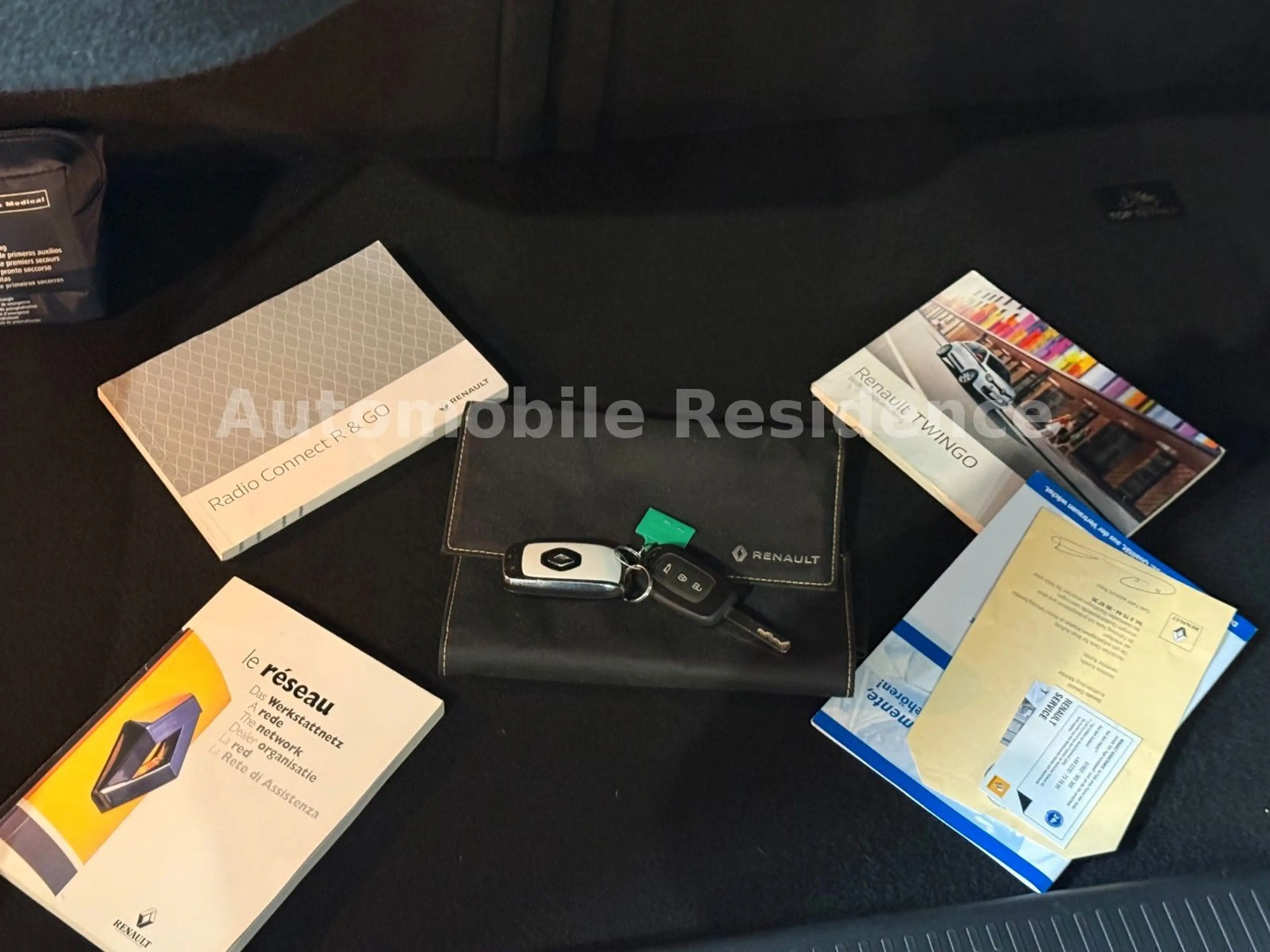 Renault Twingo Intens AUT. 0.9*MFL*TEMP*ALU*KLIMA* — photo 13