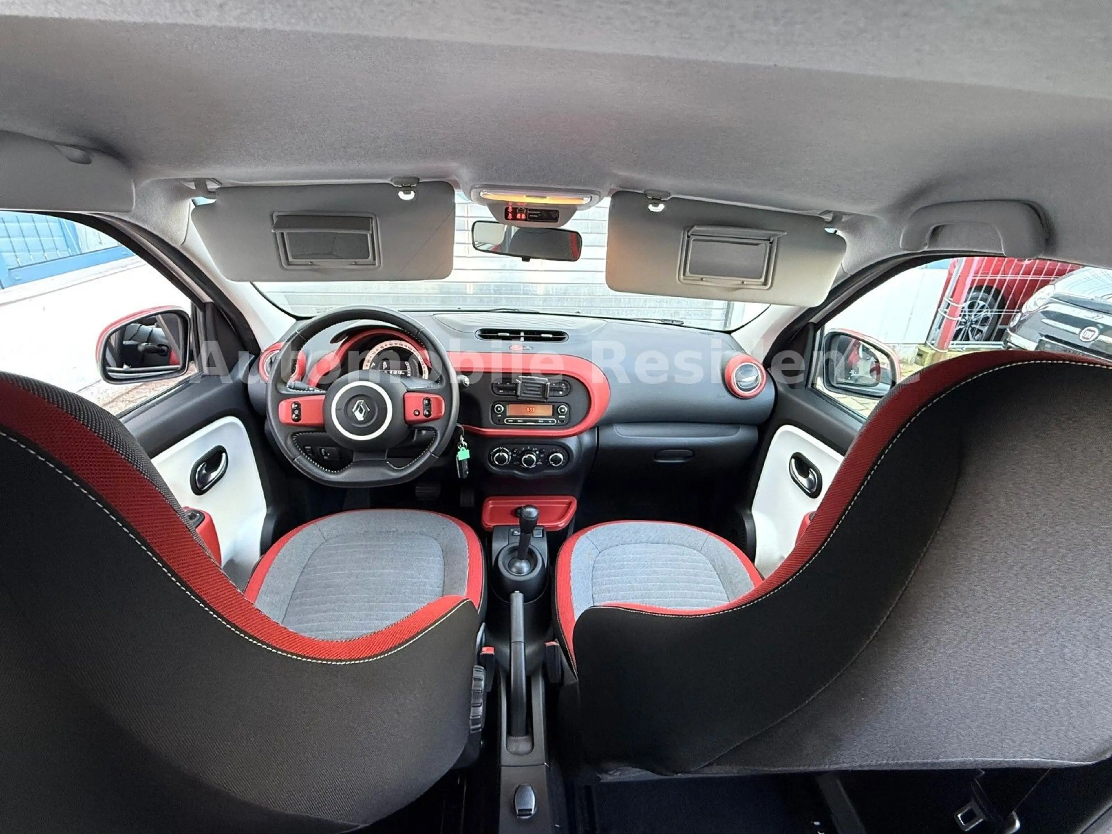 Renault Twingo Intens AUT. 0.9*MFL*TEMP*ALU*KLIMA* — photo 5