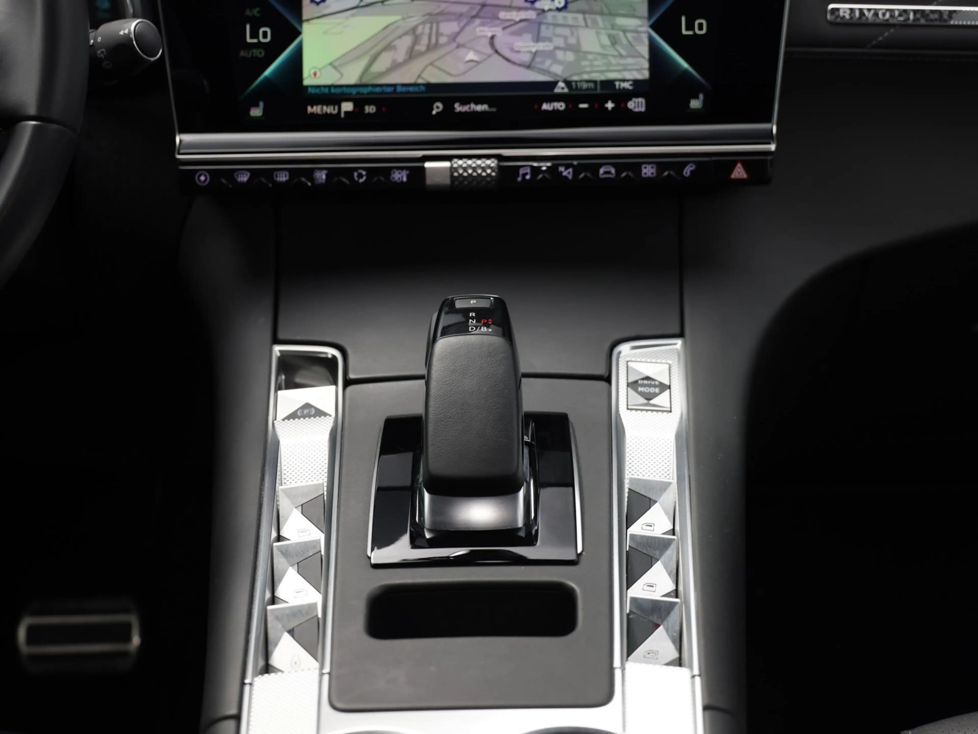 DS Automobiles DS 7 DS7 Rivoli 4x4 — photo 15