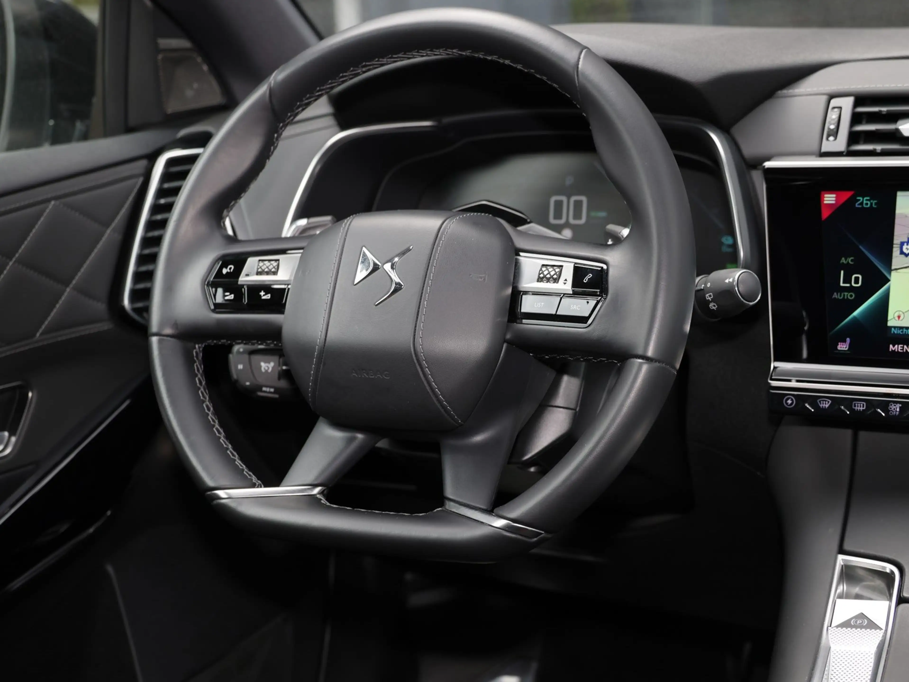 DS Automobiles DS 7 DS7 Rivoli 4x4 — photo 14