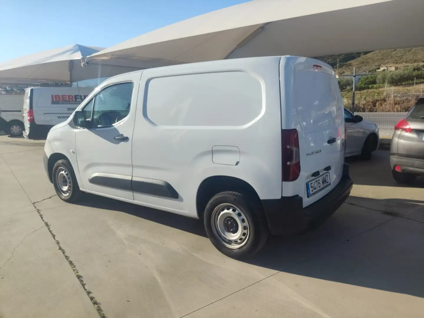 Peugeot Partner 1.5BlueHDI S&S Standard 600kg 100 Blanco - 2