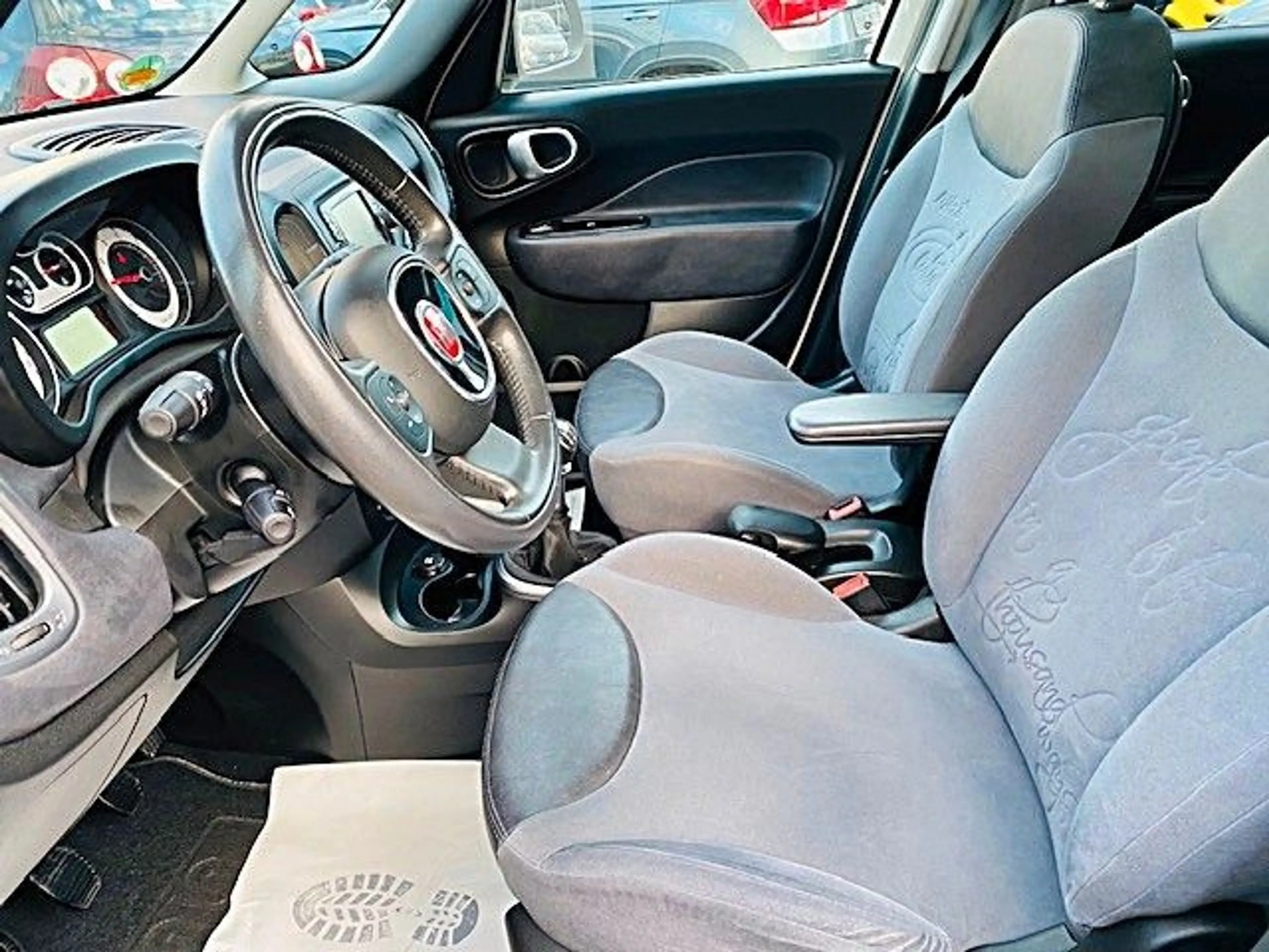 Fiat 500L 0,9 TwinAir Lounge — photo 17