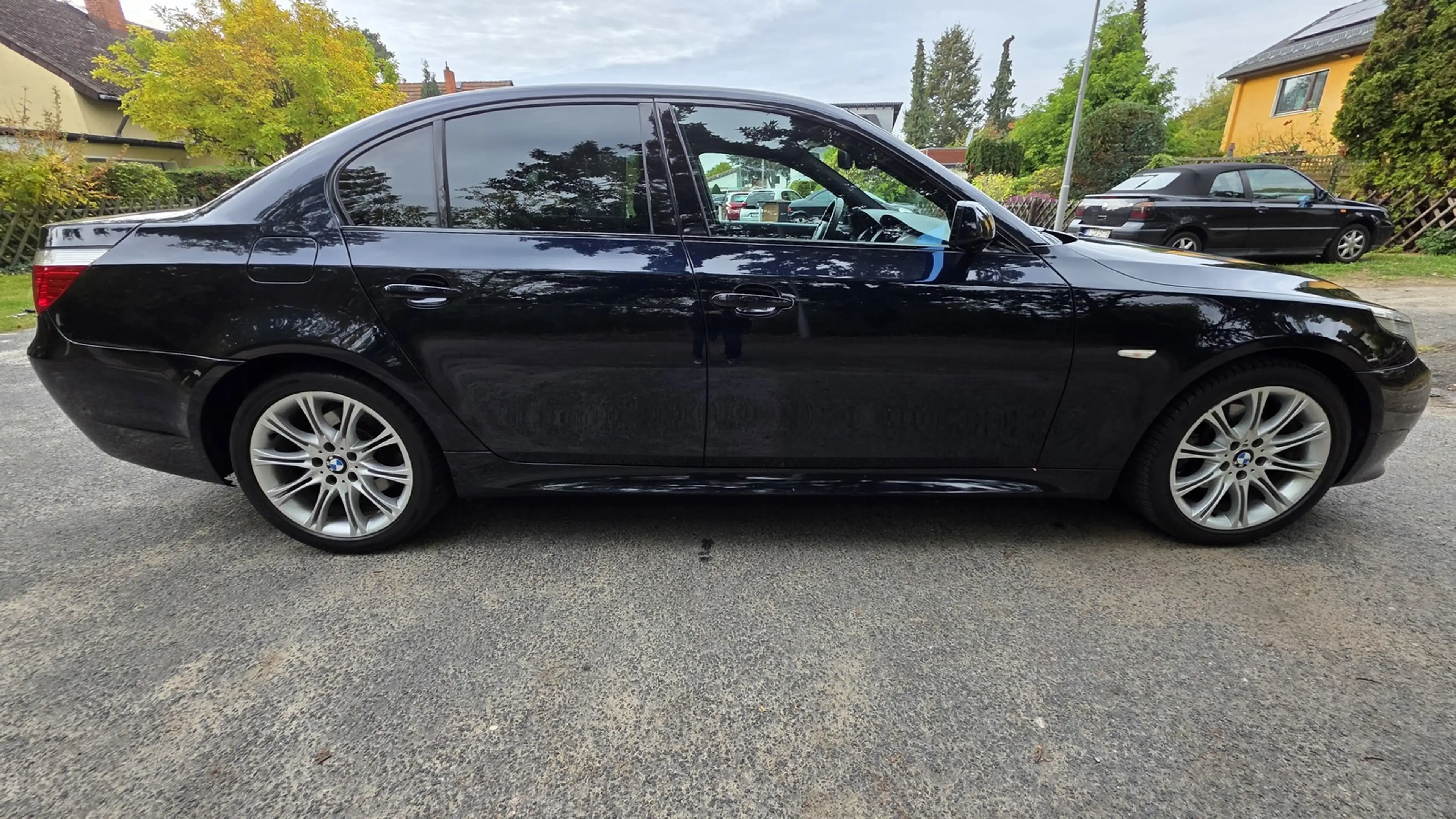 BMW 530 d xDrive absolute Vollausstattung — photo 4