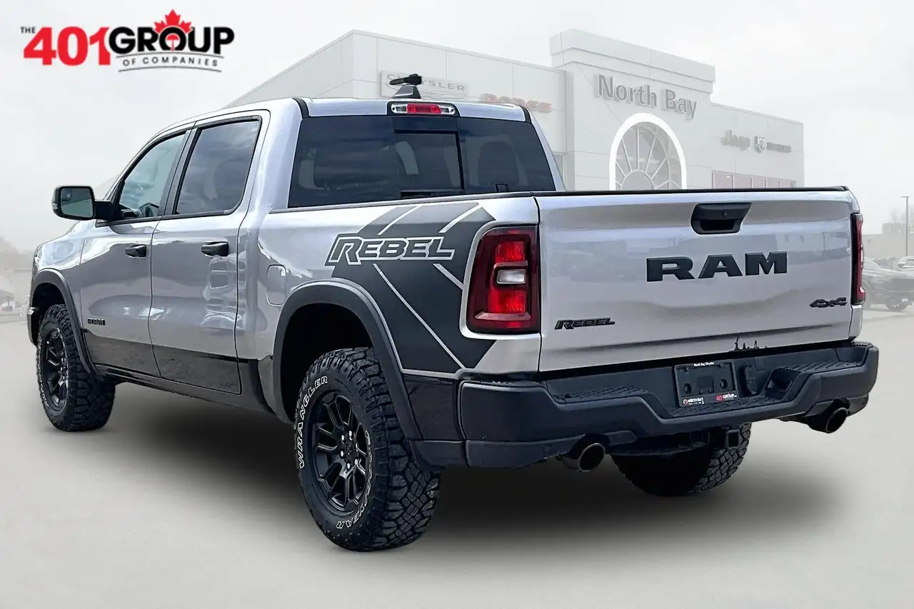 RAM 1500 снимка RAM 1500