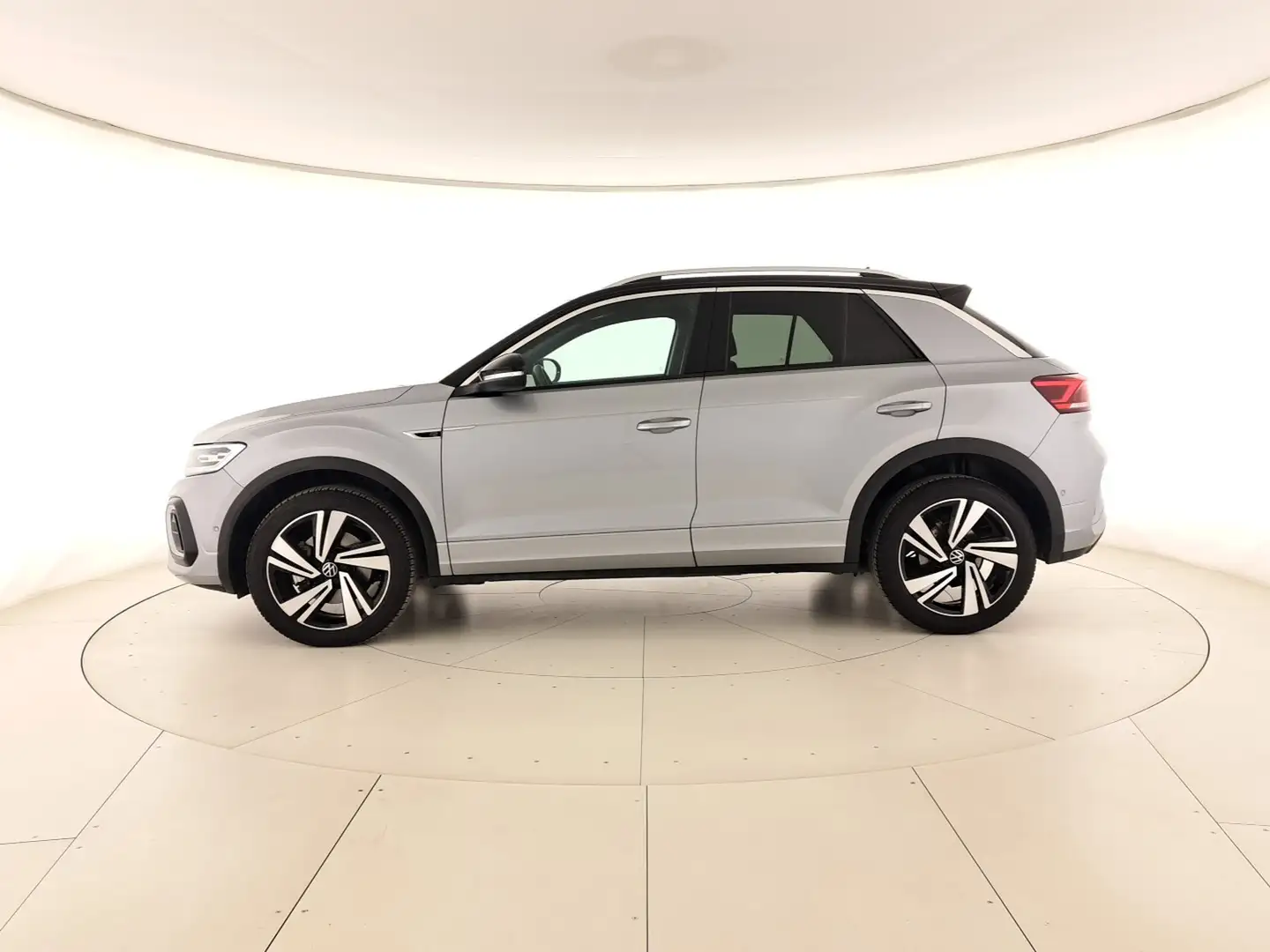 Volkswagen T-Roc 2.0 tdi r-line 150cv dsg Grigio - 2