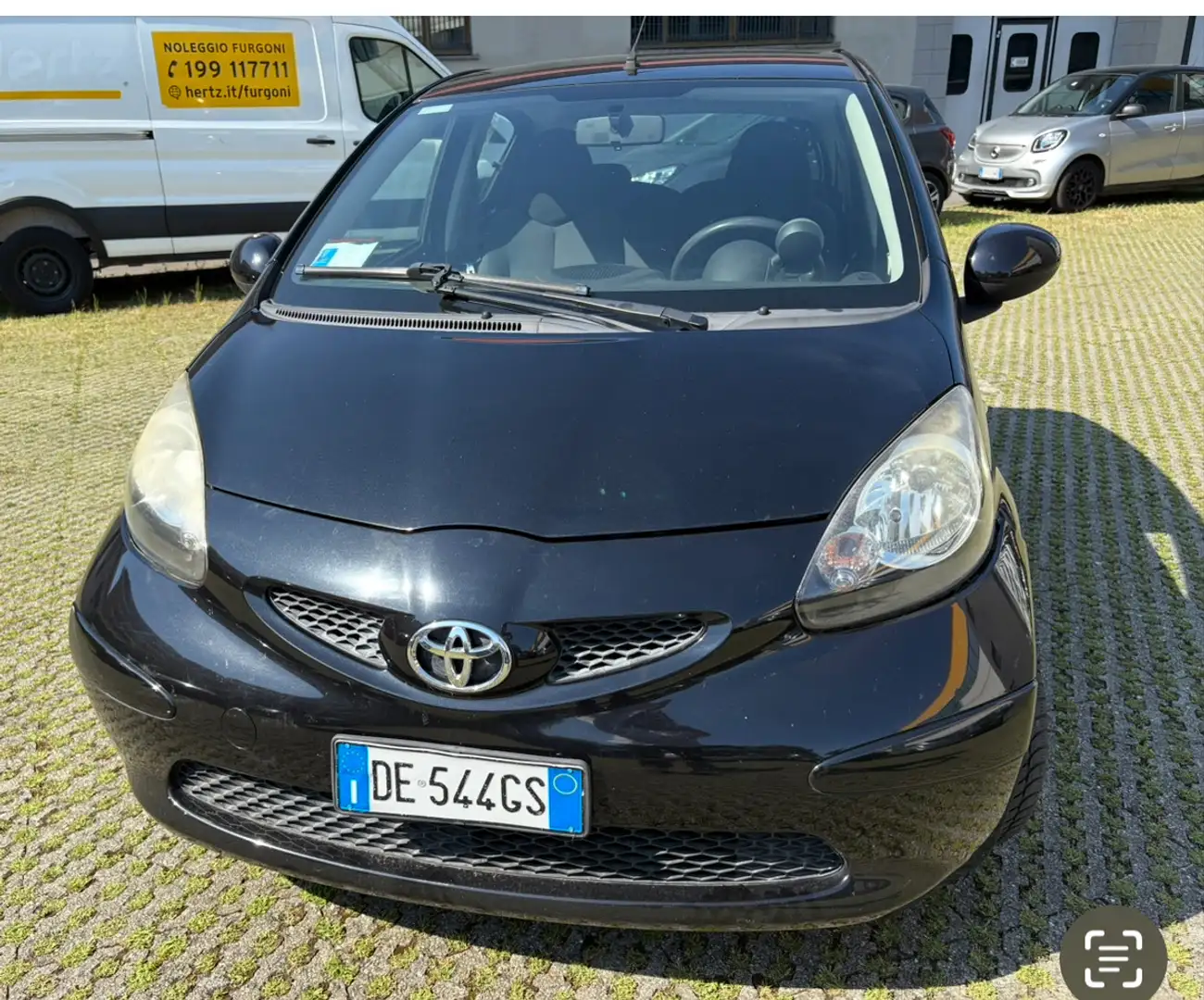 Toyota Aygo 5p 1.0 Sol ideale per neopatentati Schwarz - 2