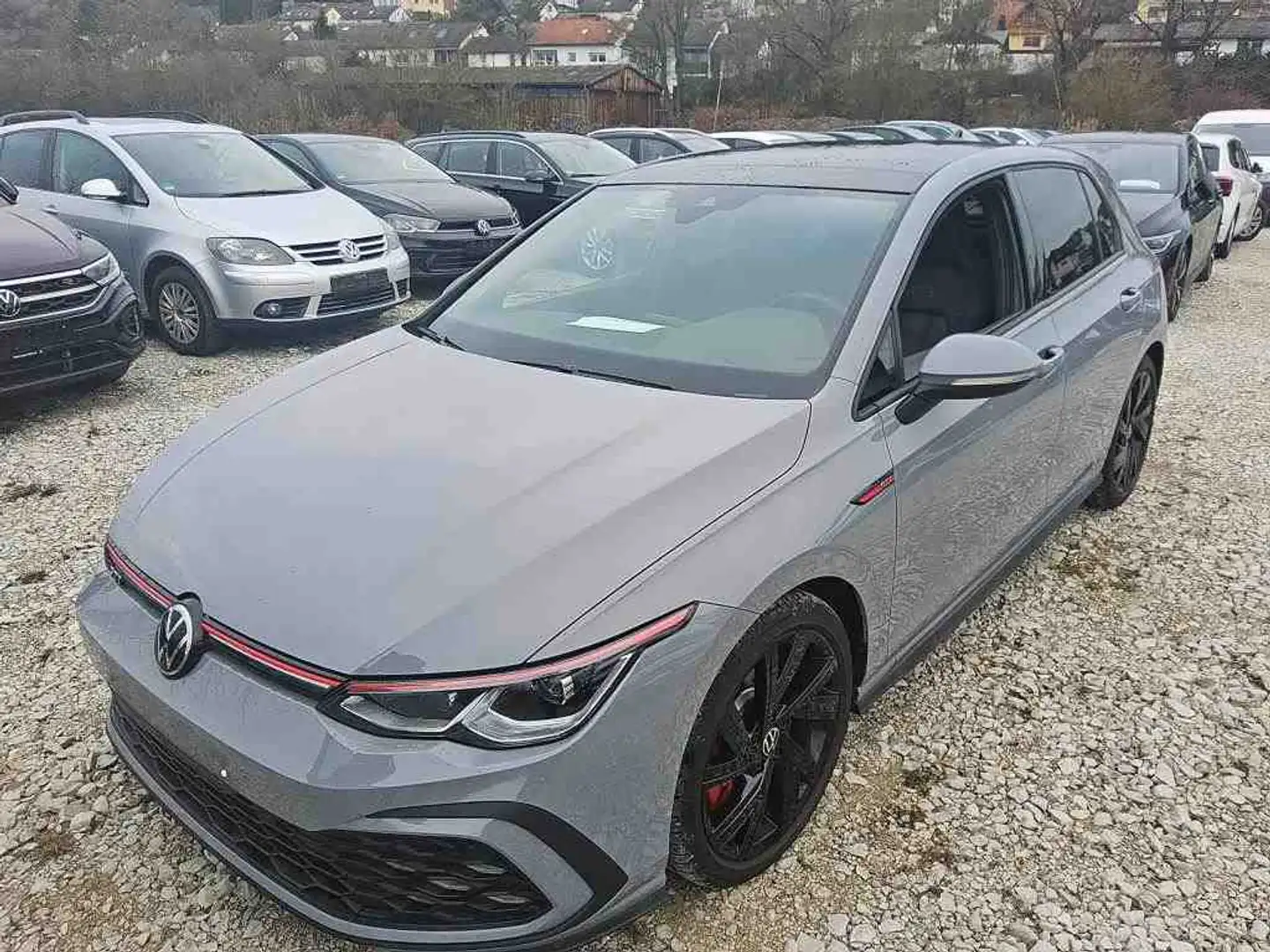 Volkswagen Golf GTI 2.0 TSI DSG Pano AHK H&K IQLight AHK Grau - 2