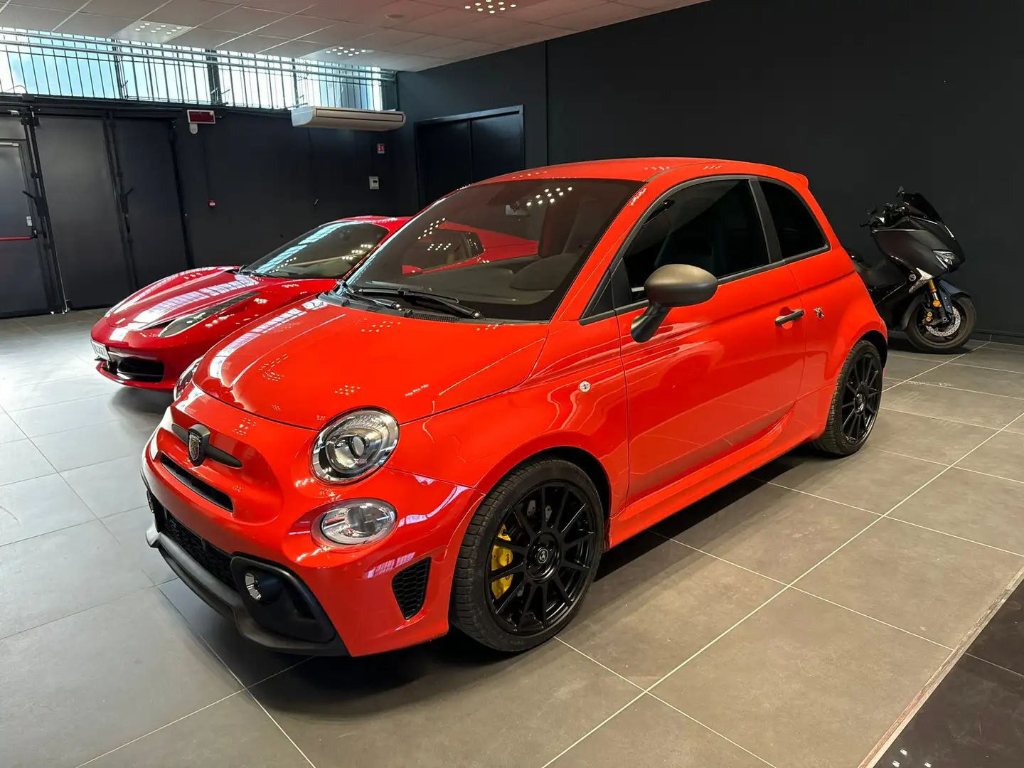 Abarth 695 1.4 t-jet Competizione 180cv *PROMO* Orange - 1