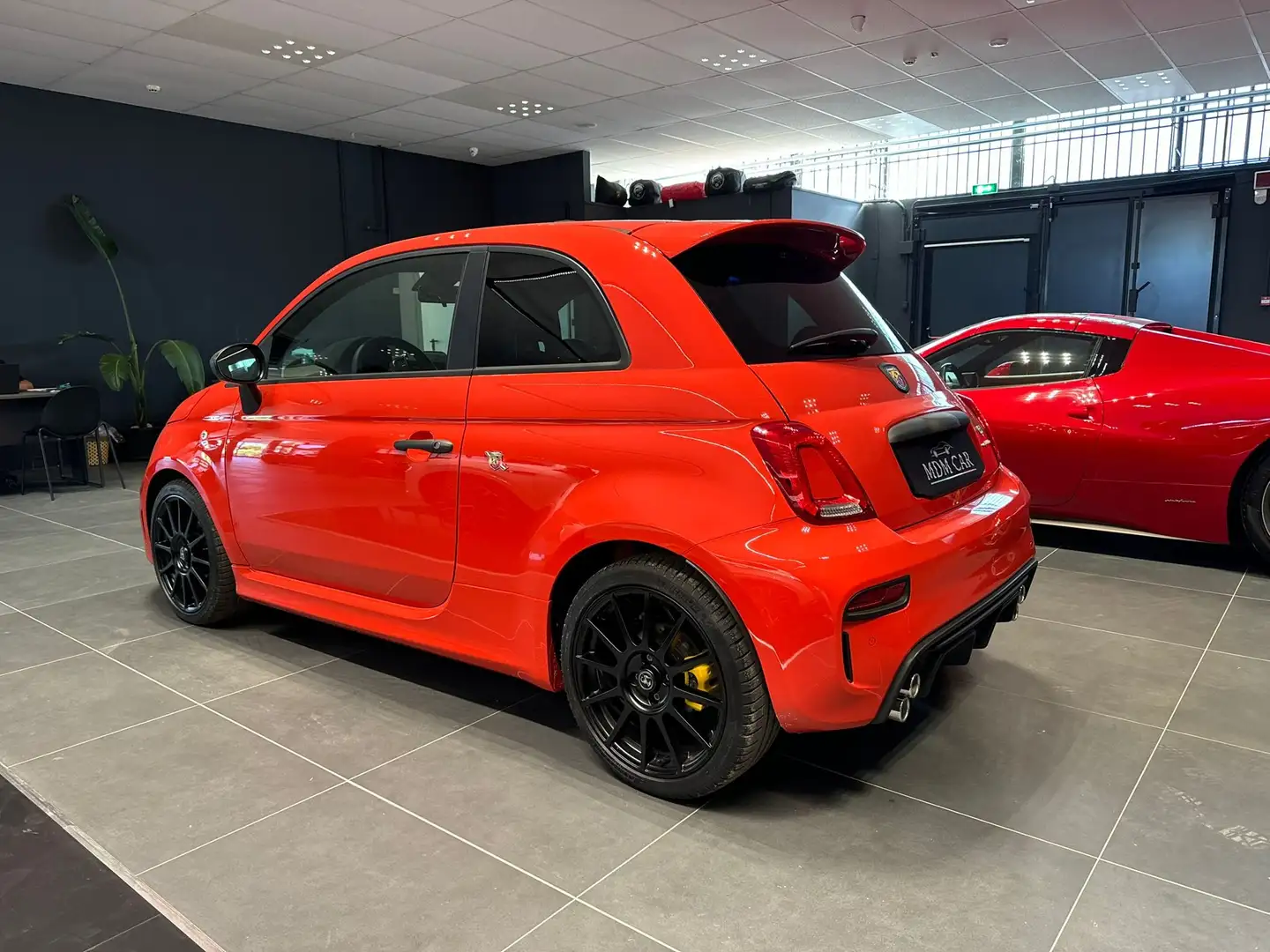 Abarth 695 1.4 t-jet Competizione 180cv *PROMO* Orange - 2