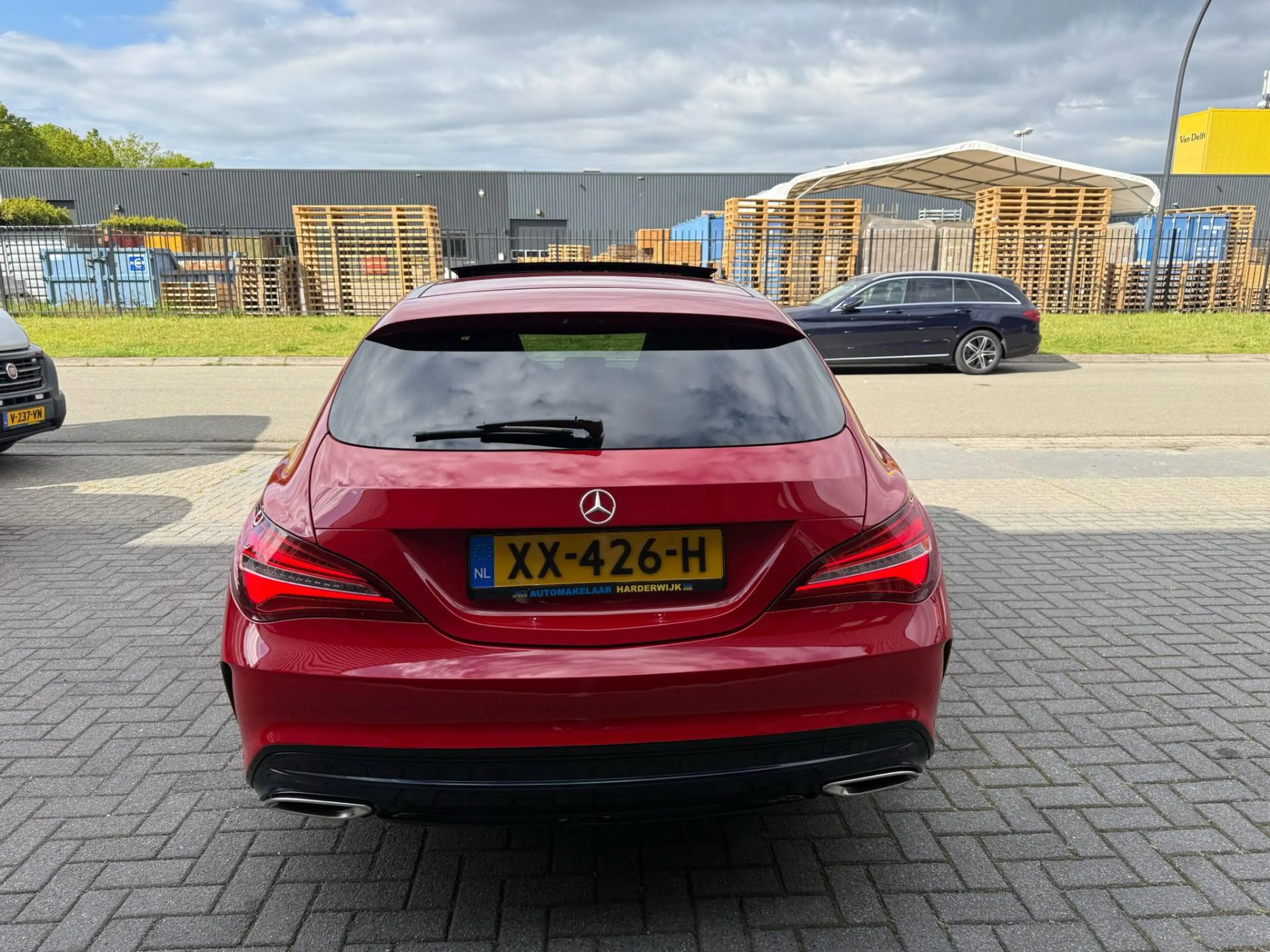 Mercedes-Benz CLA 180 Shooting Brake | 3/6/12MND GARANTIE| NAVI | PANO D — photo 7
