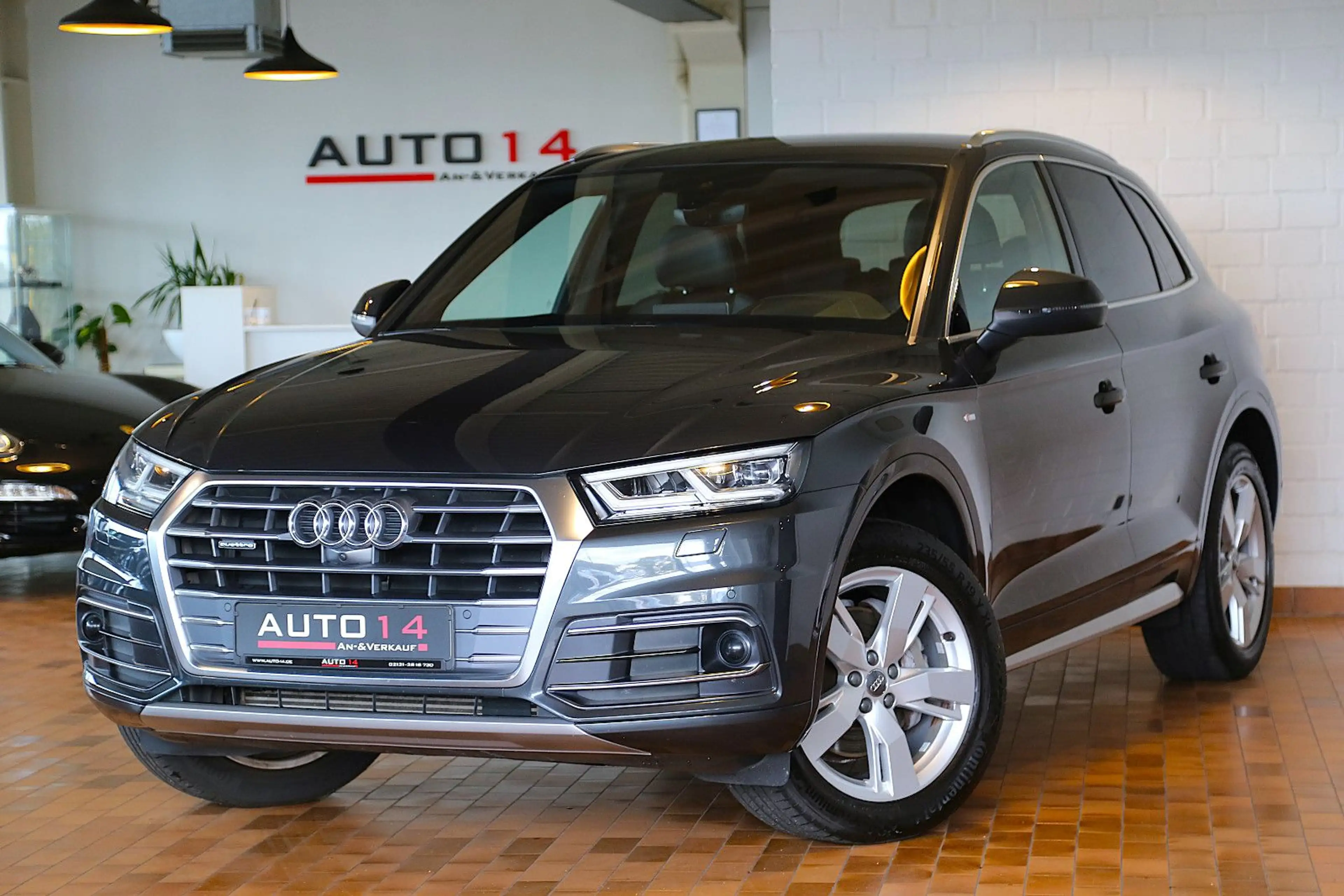 Audi Q5 quattro S-Line Virtual Matrix HUD AHK 360°