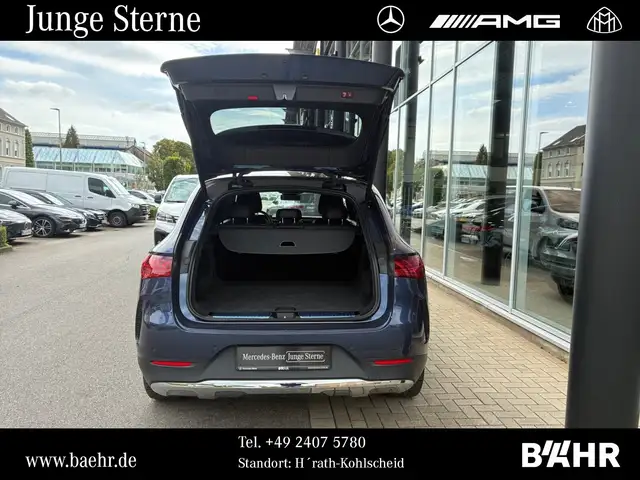 Mercedes-Benz EQE view 15