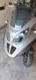 Piaggio MP3 250 Grijs - thumbnail 2