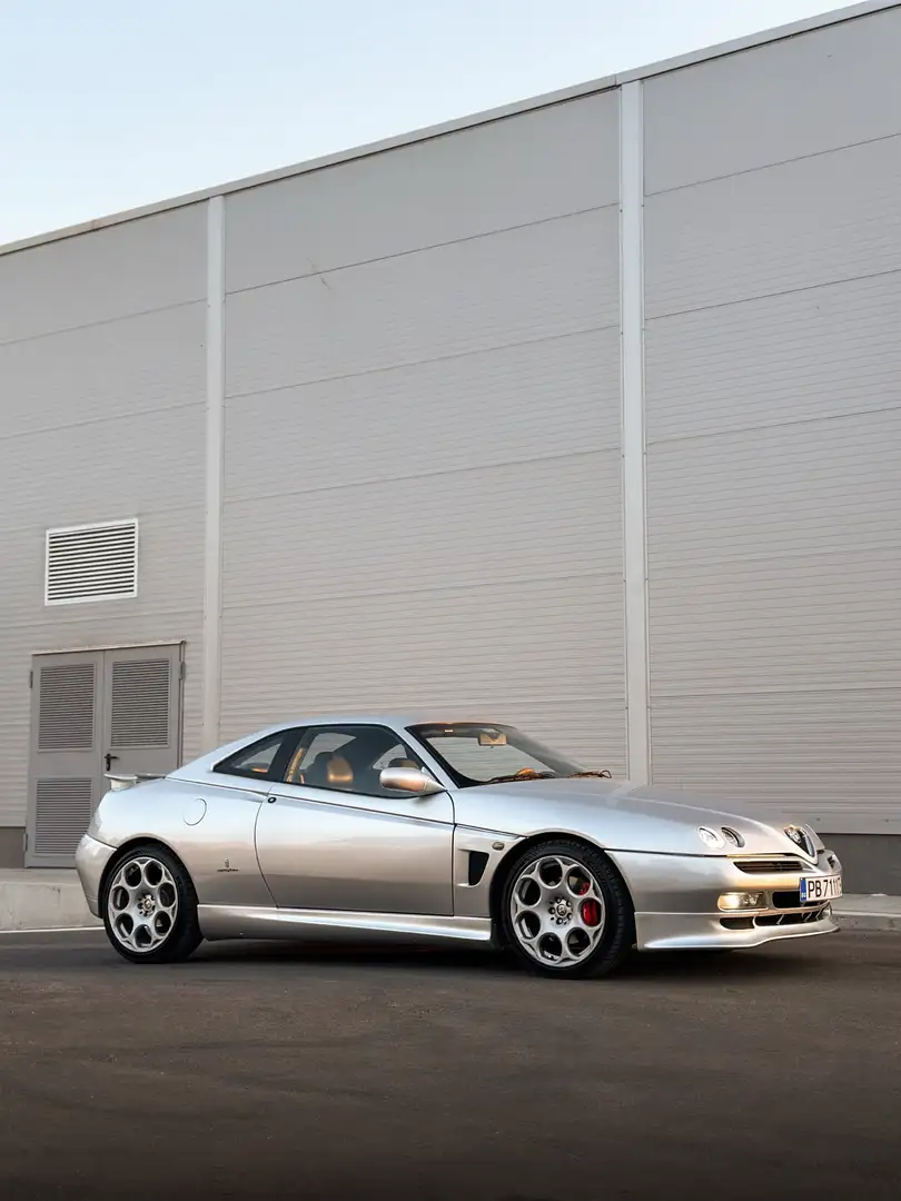 Alfa Romeo GTV 1.8 Twin Spark 16V - 1