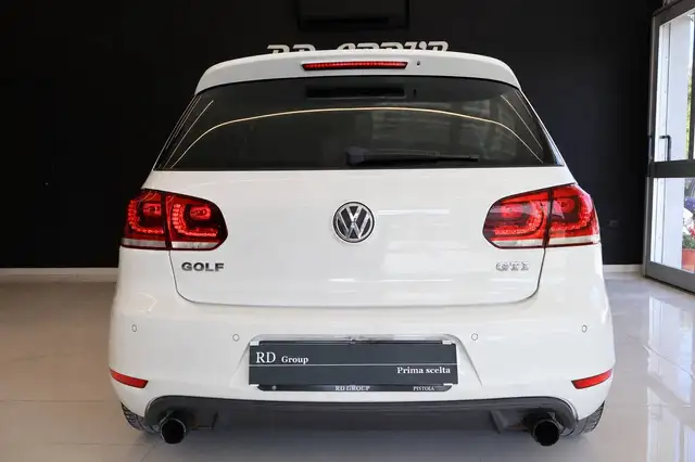Volkswagen Golf view 5