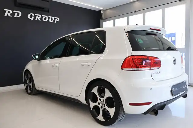 Volkswagen Golf view 7