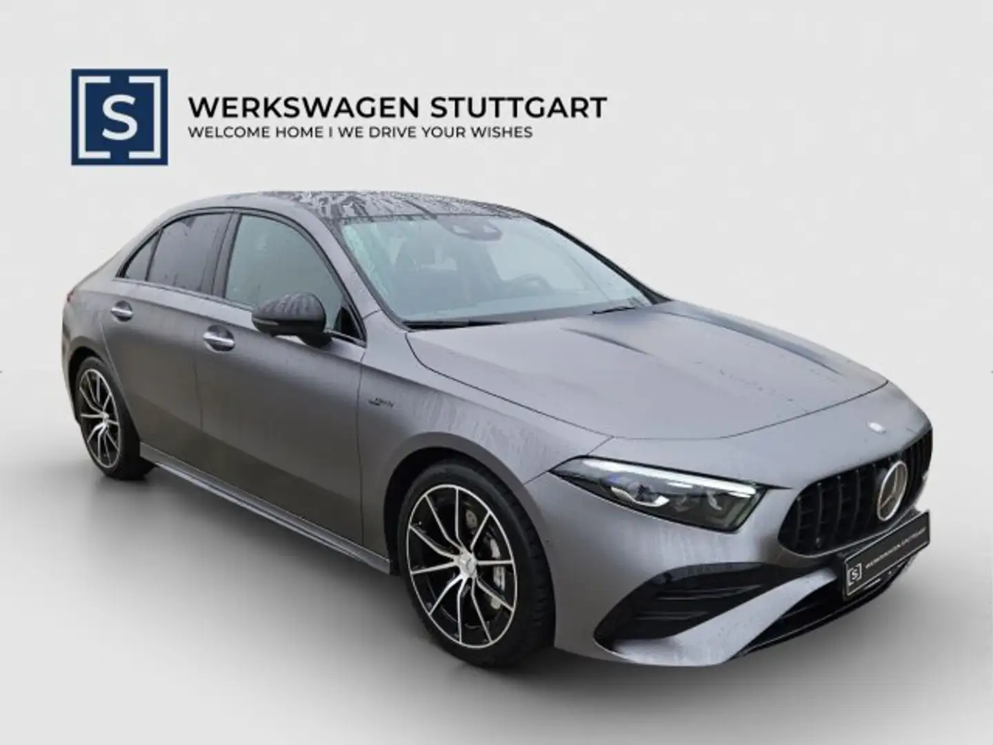 Mercedes-Benz A 35 AMG A 35 AMG 4M Limousine Night AHK Pano MAGNO 360° Gris - 1