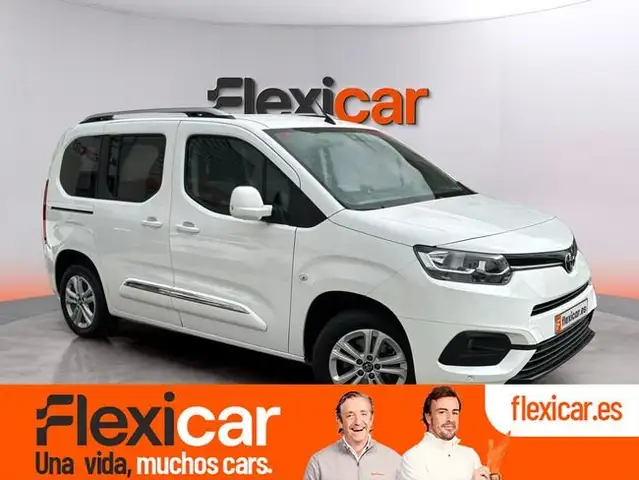Toyota 1.2 96kW (130CV) Family Active Auto L1