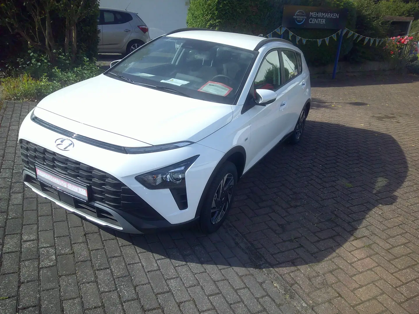 Hyundai BAYON 1.0 T-GDI Select Weiß - 2