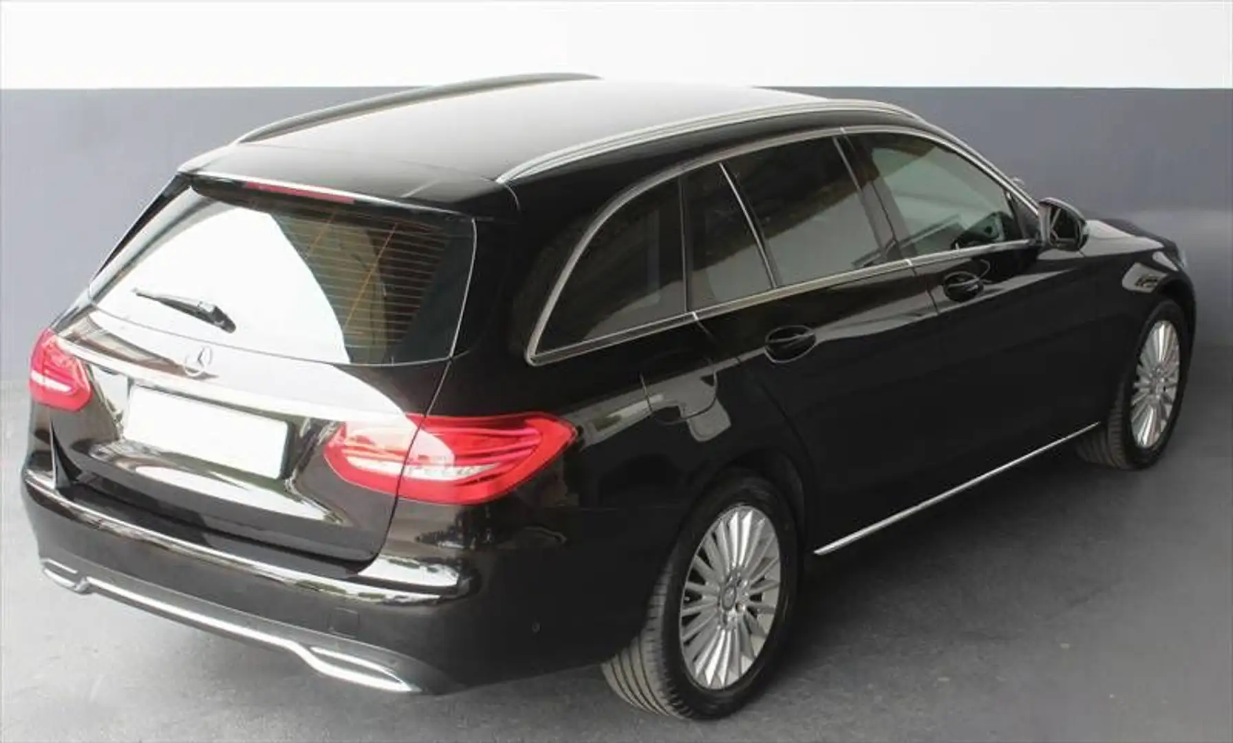 Mercedes-Benz C 180 T-Kombi Exclusive Avantgarde-Interieur Nav Zwart - 2