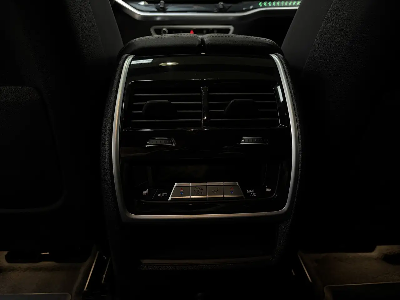 BMW X6 снимка BMW X6