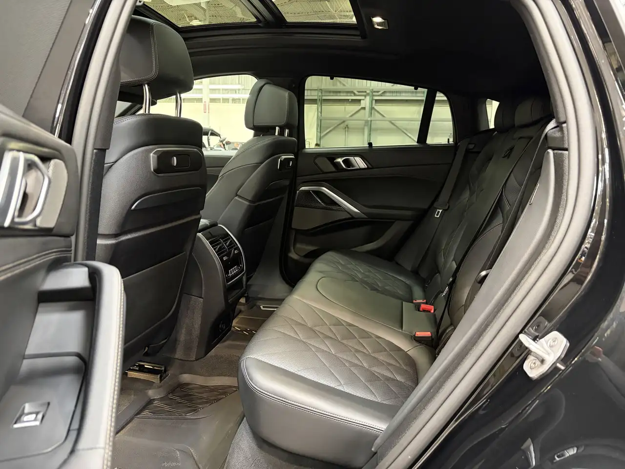 BMW X6 снимка BMW X6