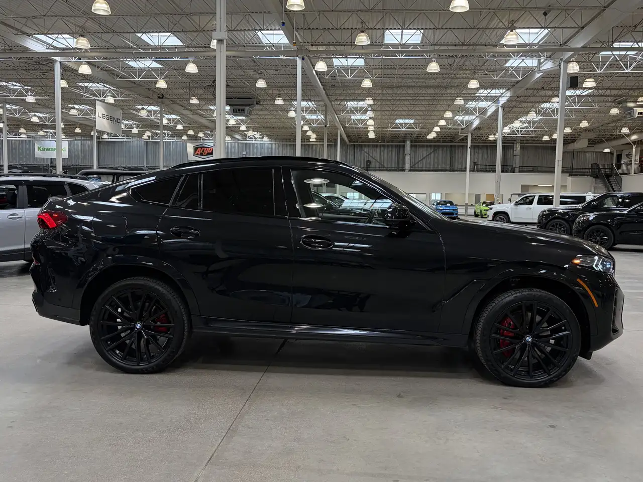 BMW X6 снимка BMW X6