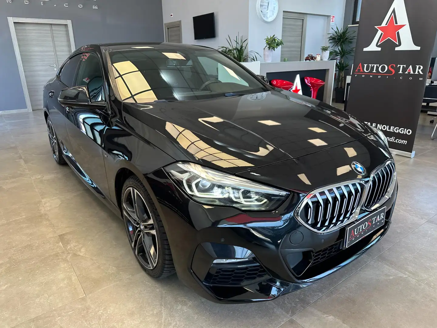 BMW 218 218d Gran Coupe Msport auto Schwarz - 2