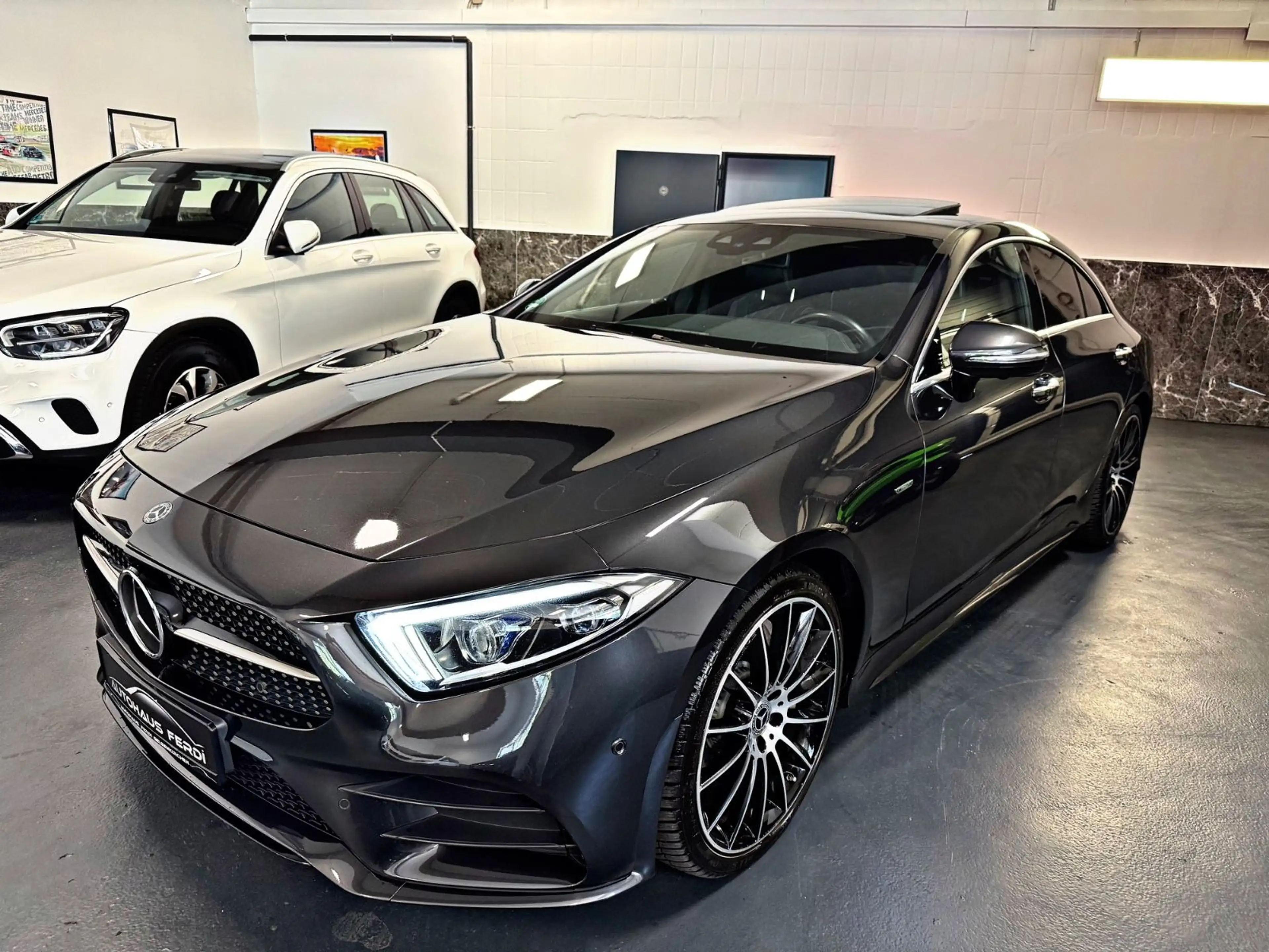 Mercedes-Benz CLS 400 d 4Matic Edition 1 Schiebedach Distronic