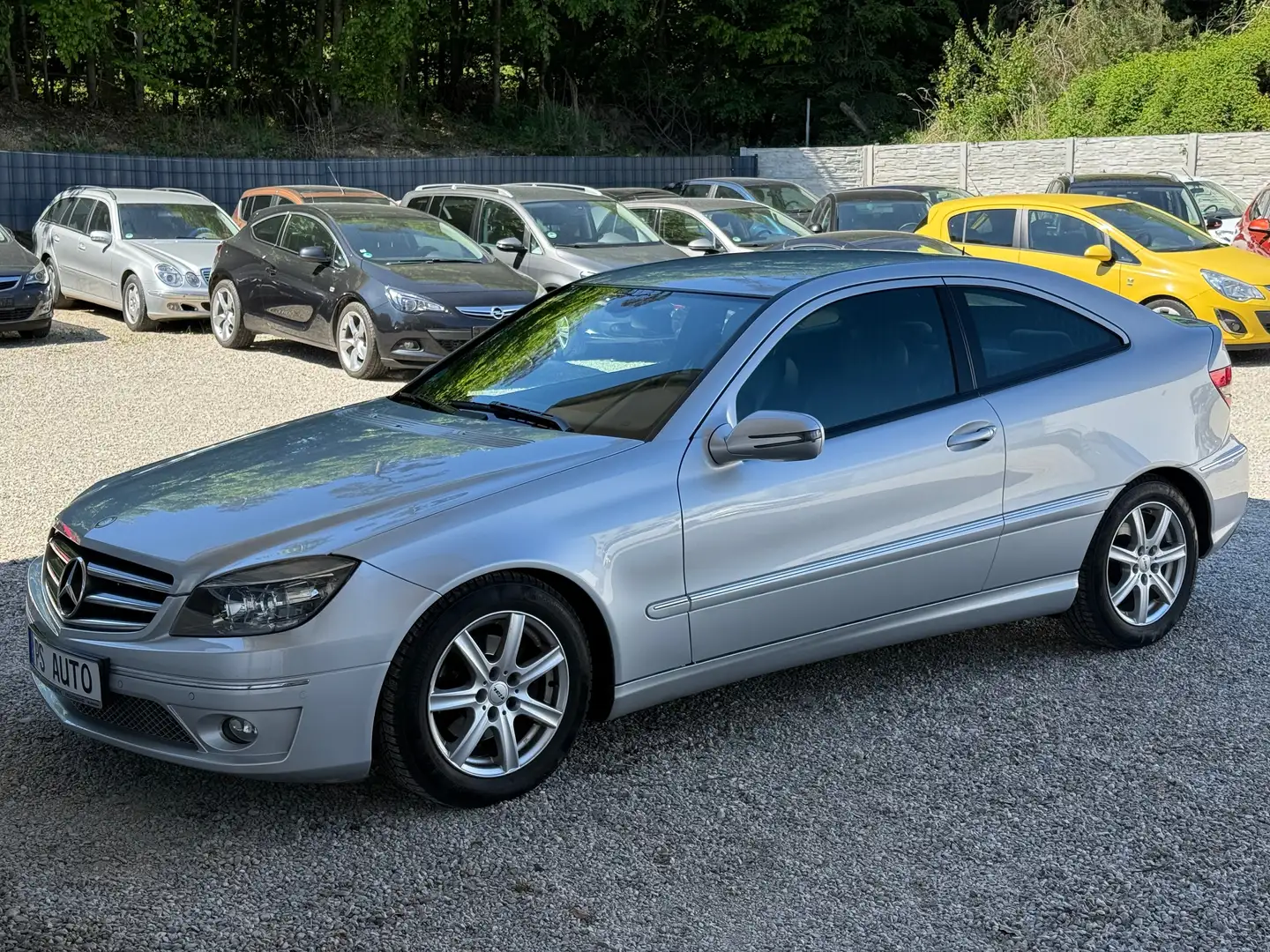 Mercedes-Benz CLC CLC 180 Kompressor (203.746)*Top Zustand Šedá - 1