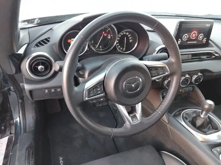 Mazda MX-5 RF (2022) SKYACTIV-G 2.0 i-Stop & i-Eloop MT Zenith Sport 2022, foto 5