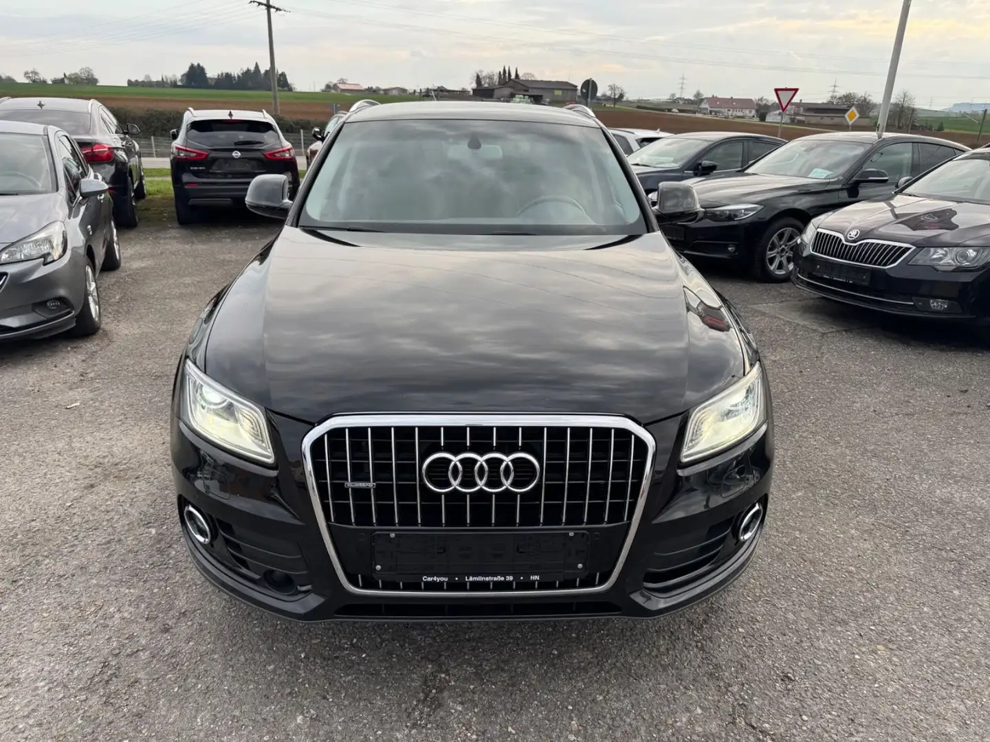 Audi Q5 3.0 TDI  Quattro Leder Xenon Navi AHK PDC ACC Schwarz - 2