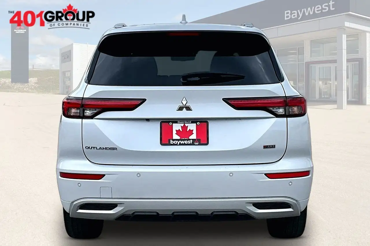 Mitsubishi Outlander снимка Mitsubishi Outlander