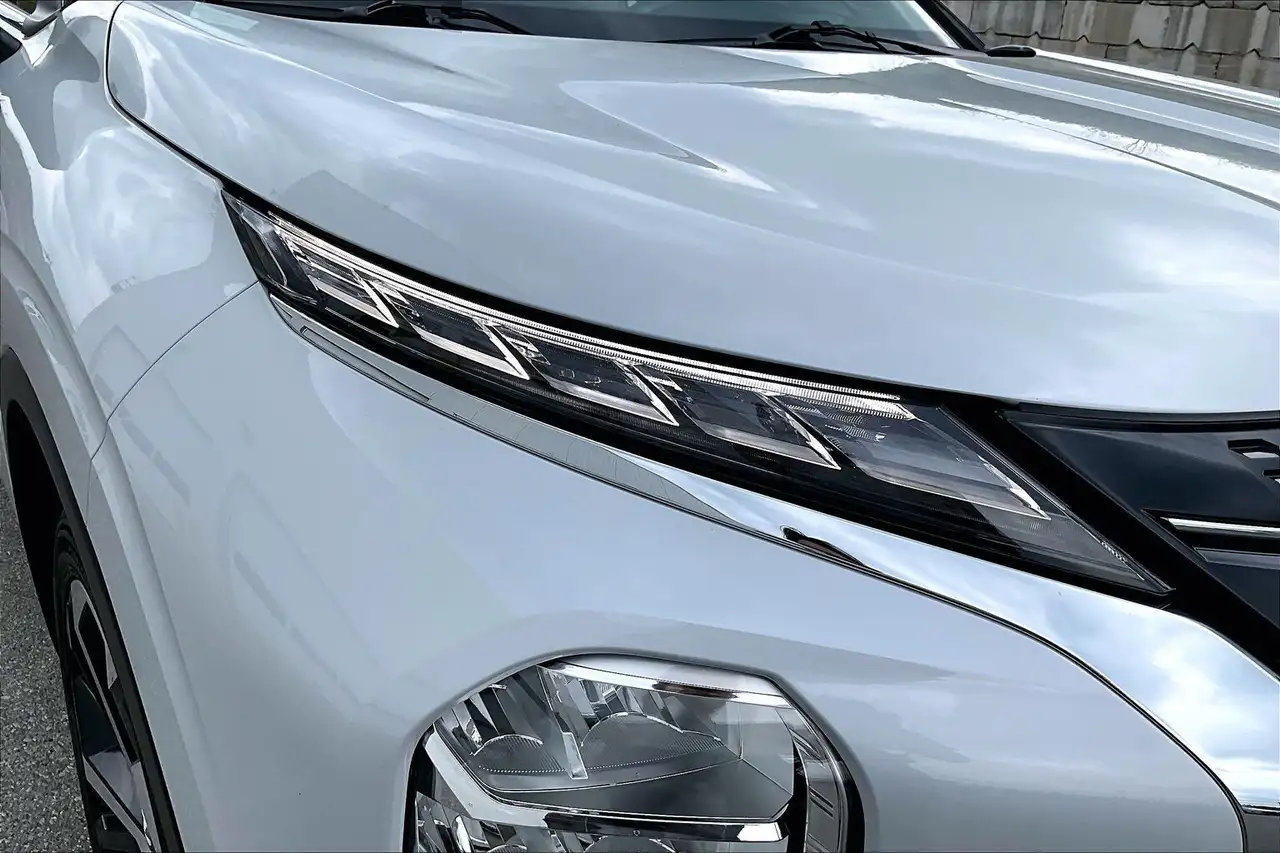 Mitsubishi Outlander снимка Mitsubishi Outlander
