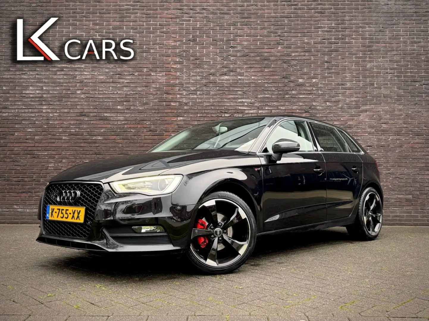 Audi A3 SPORTBACK / S-LINE / LED / S-TRONIC / NIEUWE MOTOR Zwart - 1