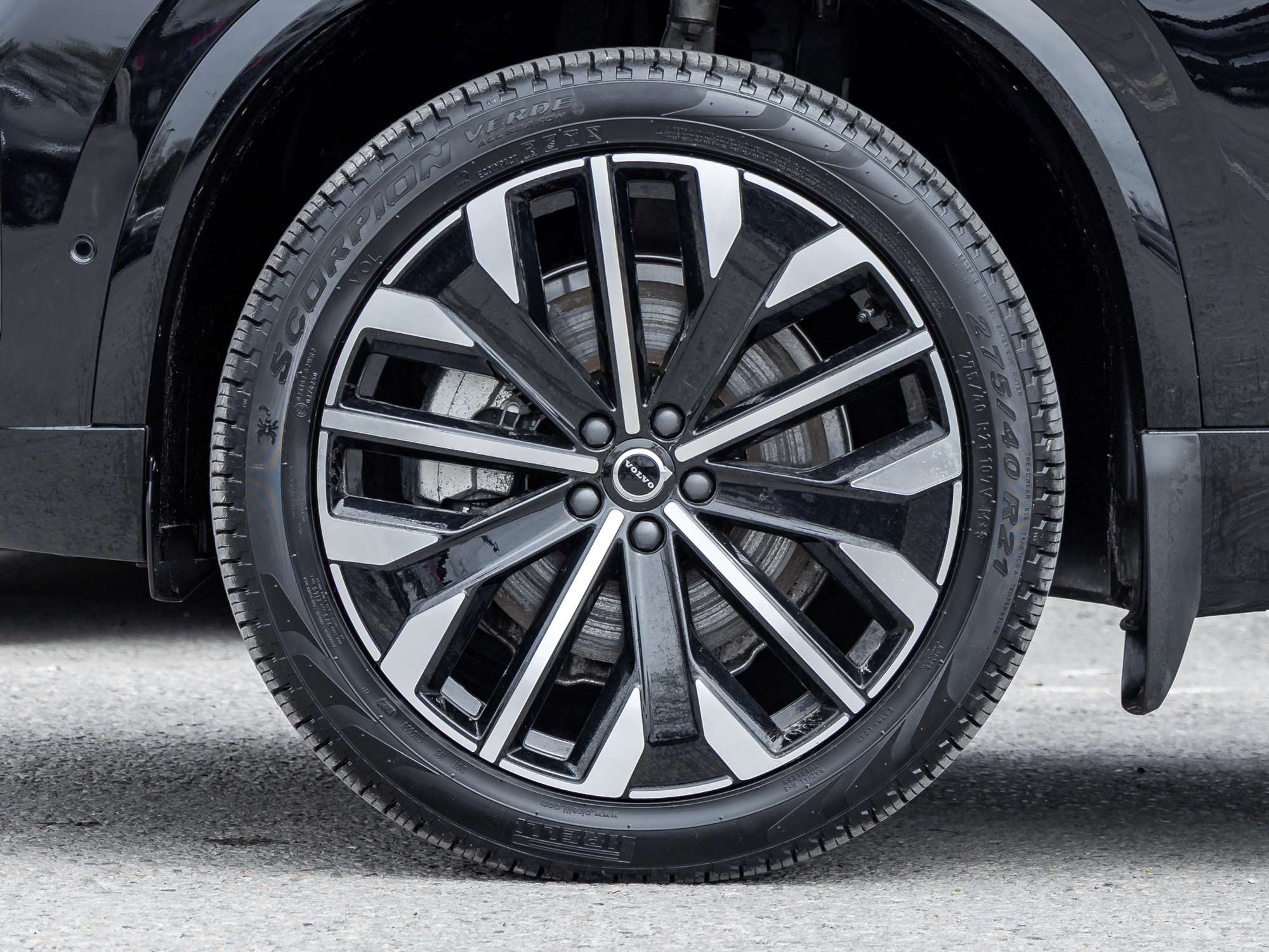 2026 Volvo XC90 B6 AWD ULTRA |LIKE NEW |VOLVO CPO |HARMAN KARDON alt 5