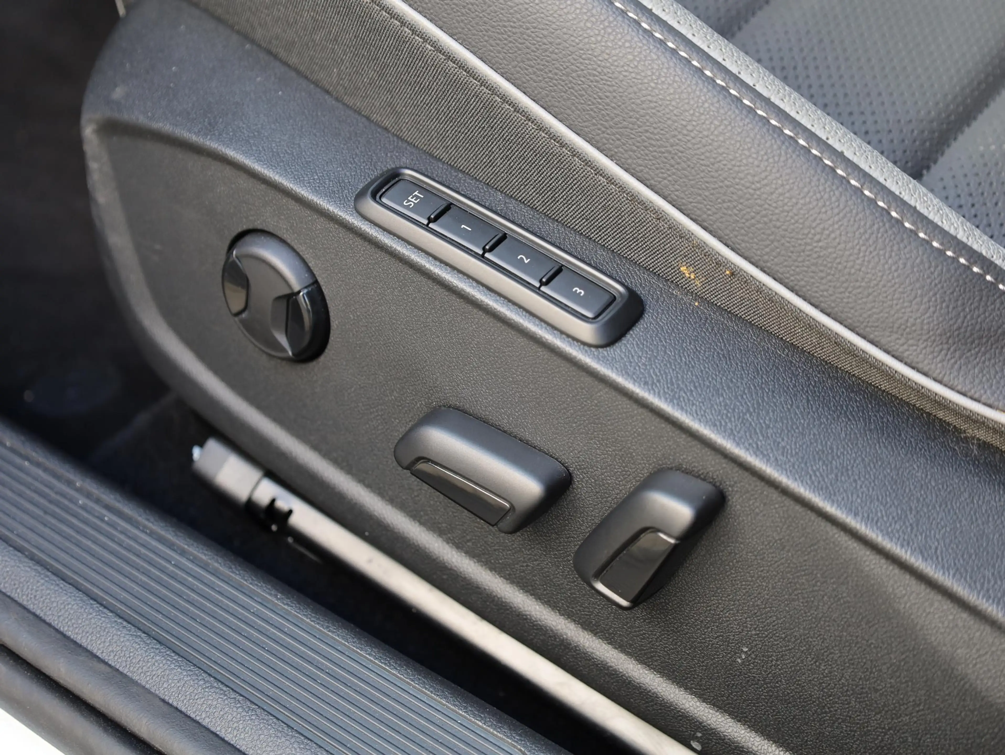 Volkswagen Golf GTE 1.5 eHybrid 272PK | Panodak | Leer | Black Style | — photo 20