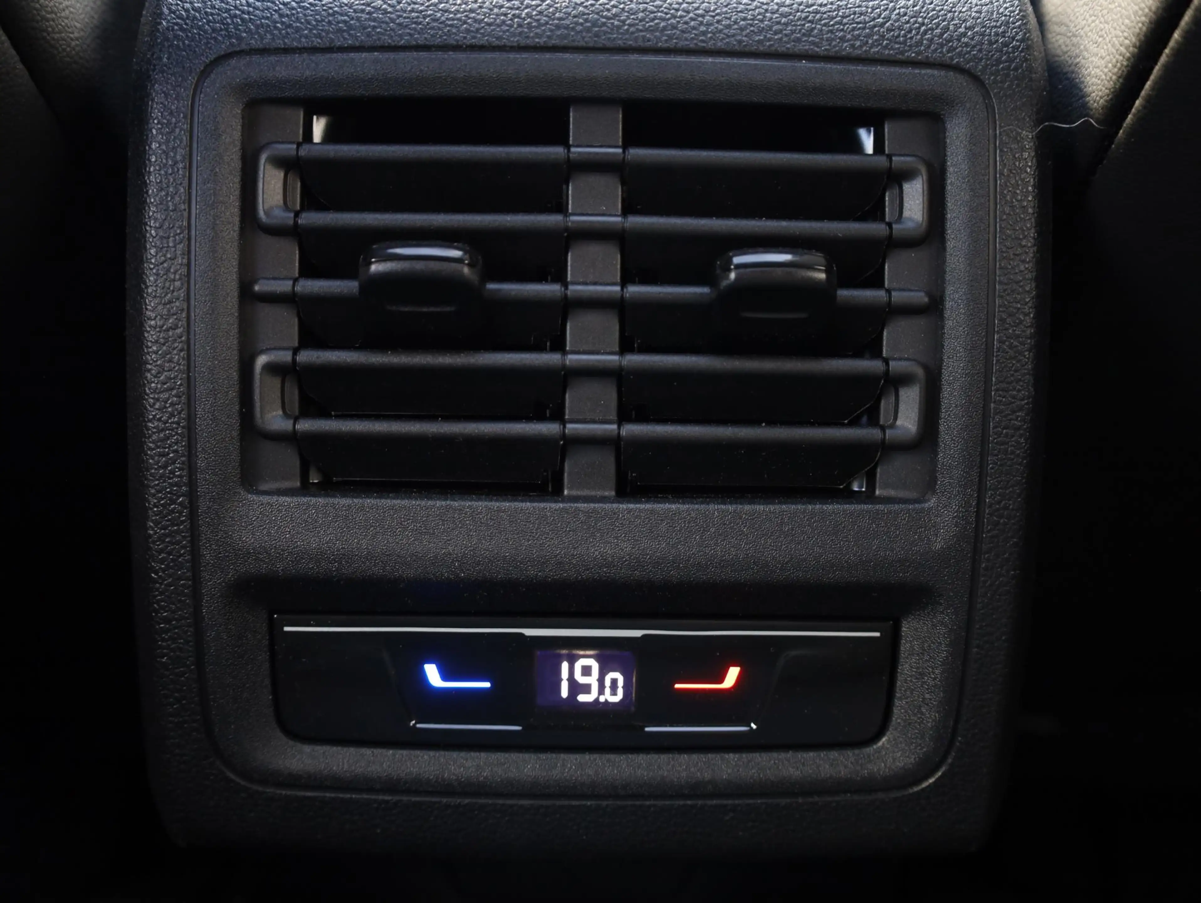 Volkswagen Golf GTE 1.5 eHybrid 272PK | Panodak | Leer | Black Style | — photo 31